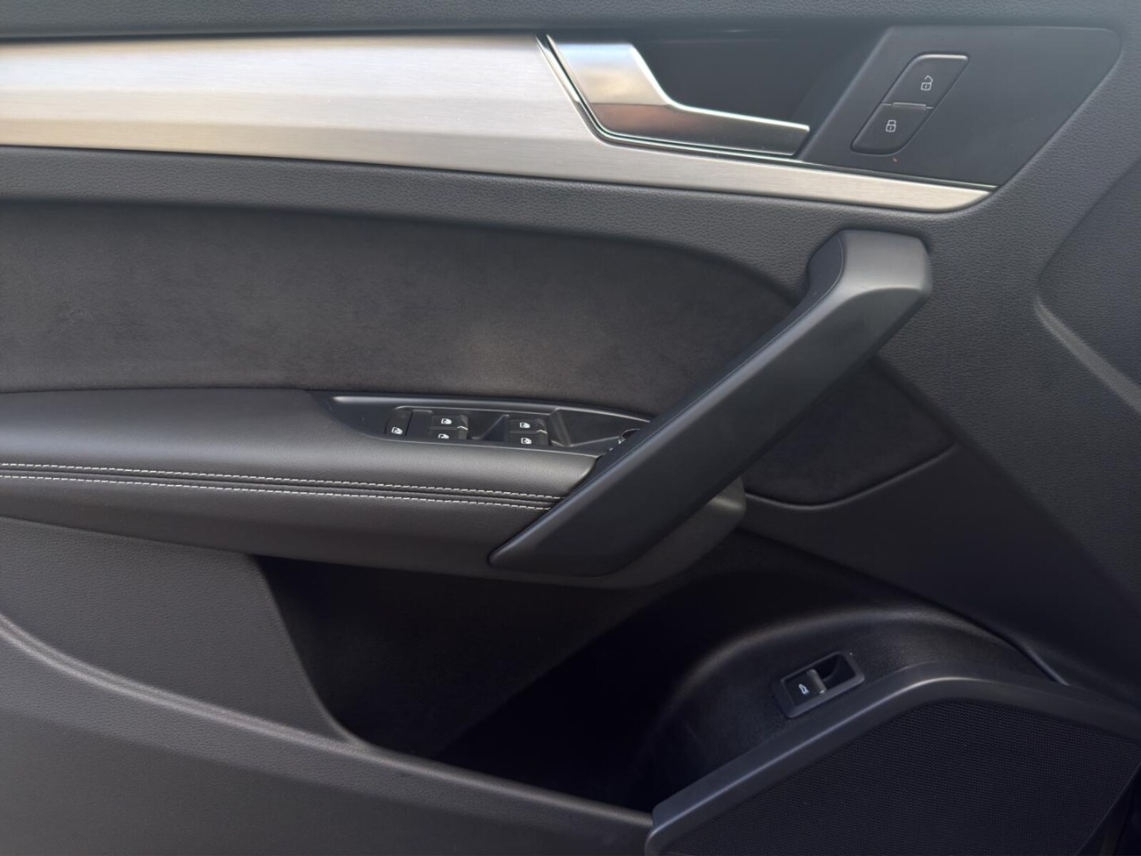 Audi SQ5 – Bild 13