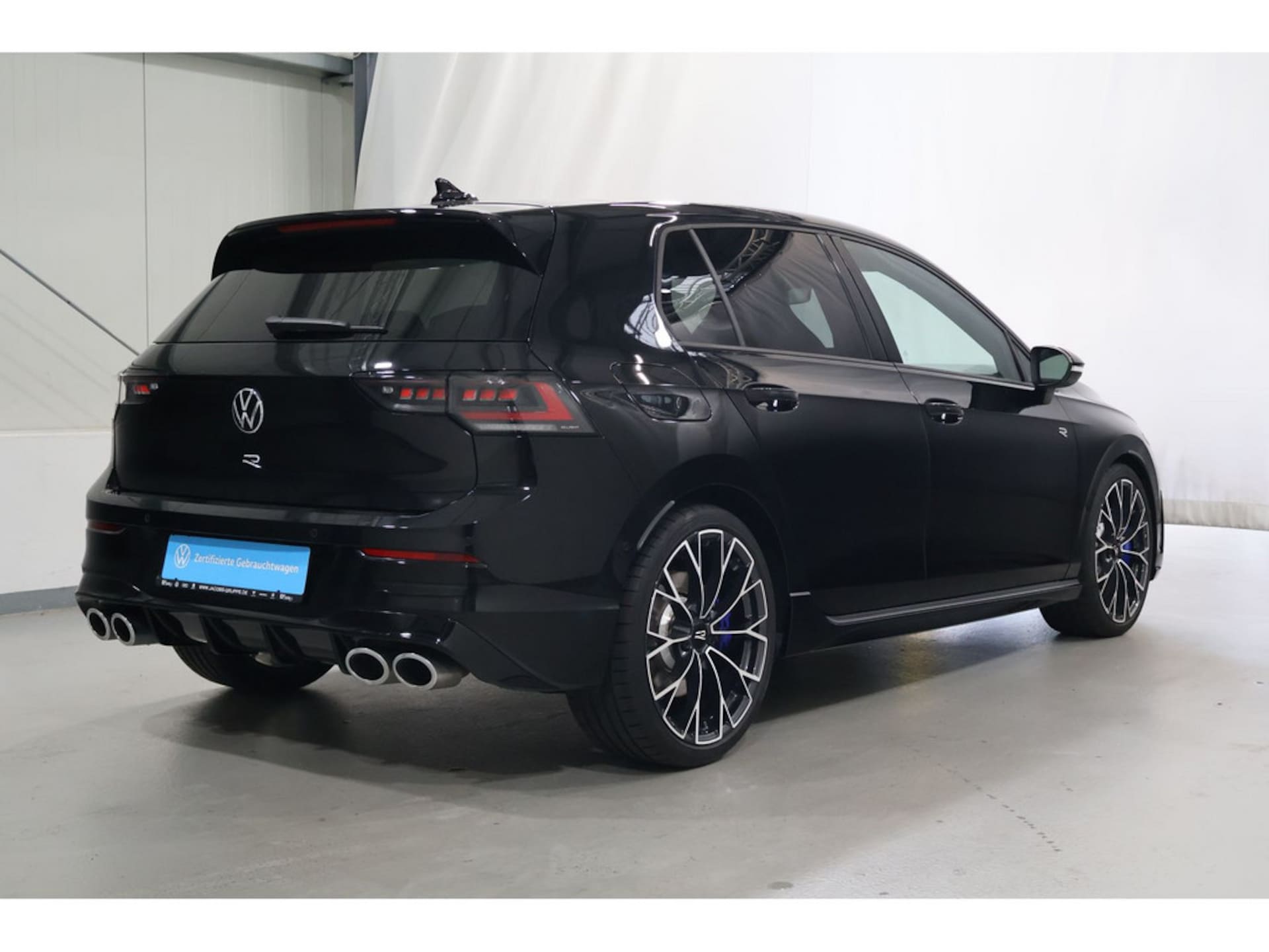 Volkswagen Golf R