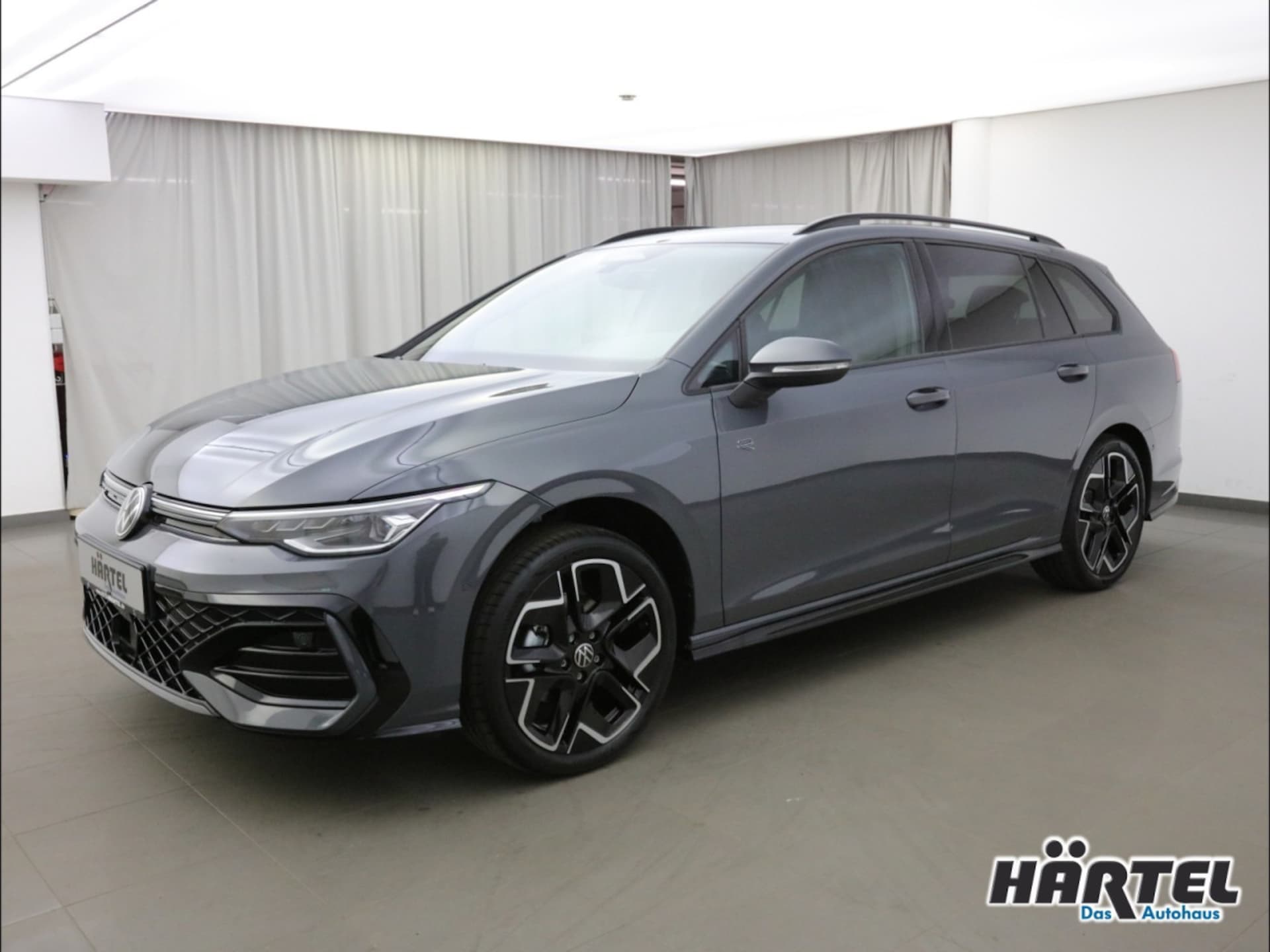 Volkswagen Golf Variant R-Line
