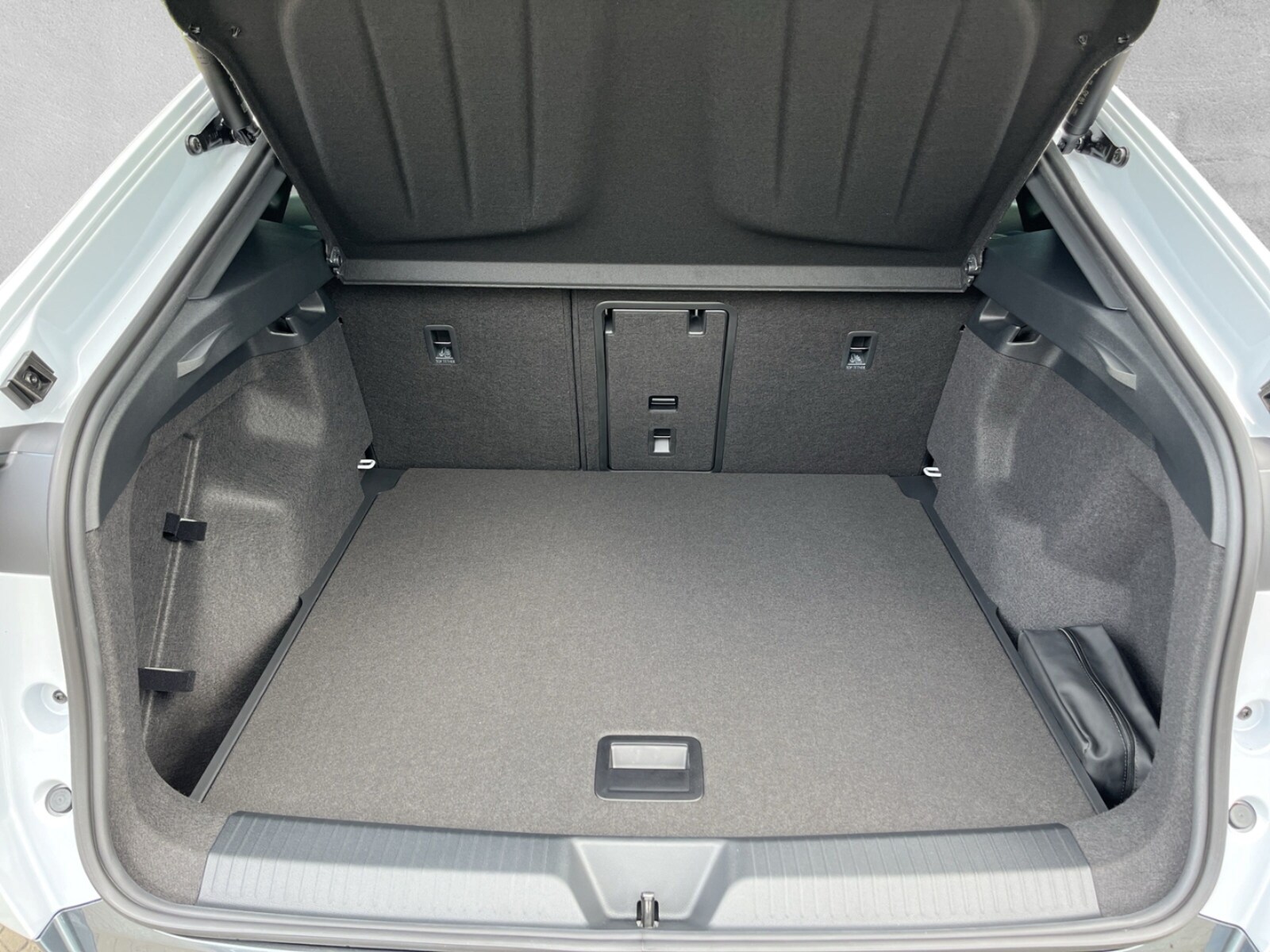 CUPRA Tavascan – Bild 5