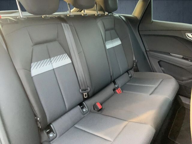 Image about Audi Q4 e-tron 40 e-tron