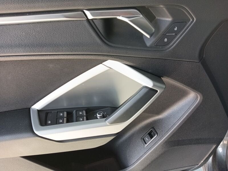 Image about Audi Q3 Sportback S line edition 35 TDI 110 kW (150 PS) S tronic