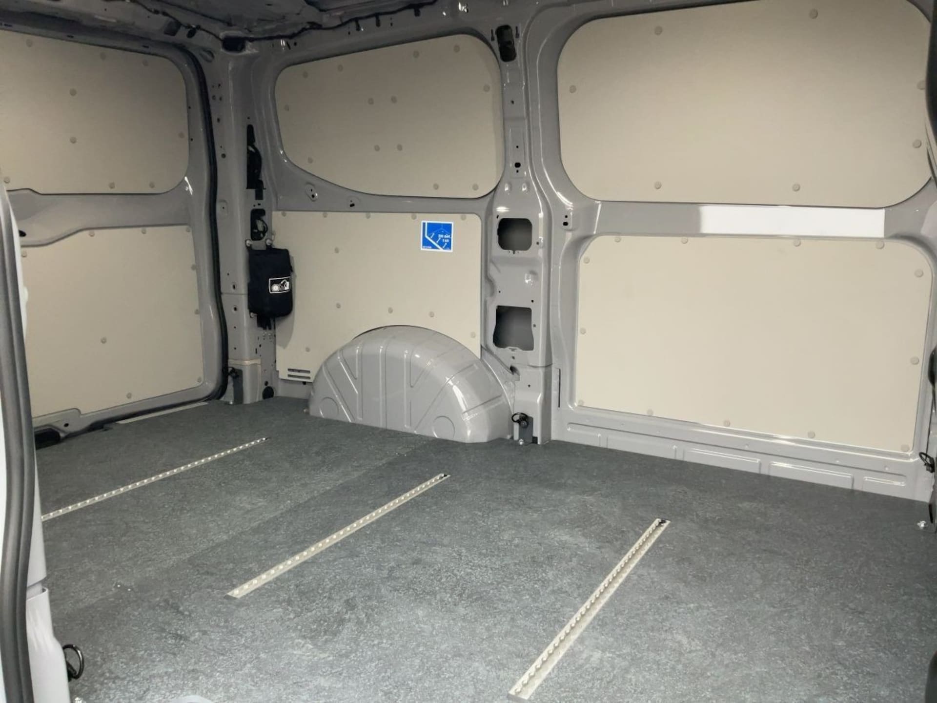 Volkswagen Transporter Kasten kurzer Radstand