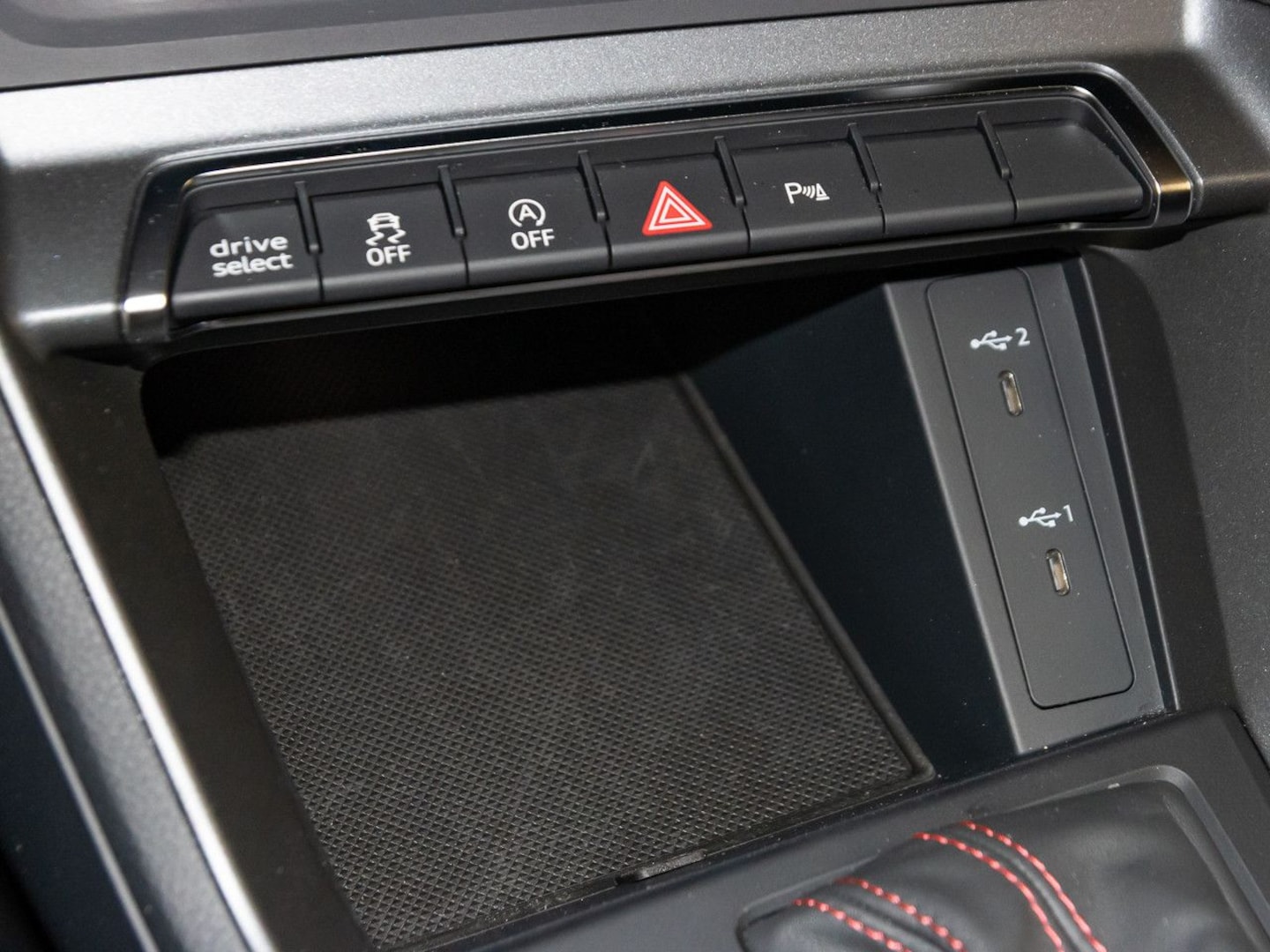 Bild über Audi Q3 TDI 110 kW S tronic - für weitere Informationen kontaktieren Sie den Audi Partner