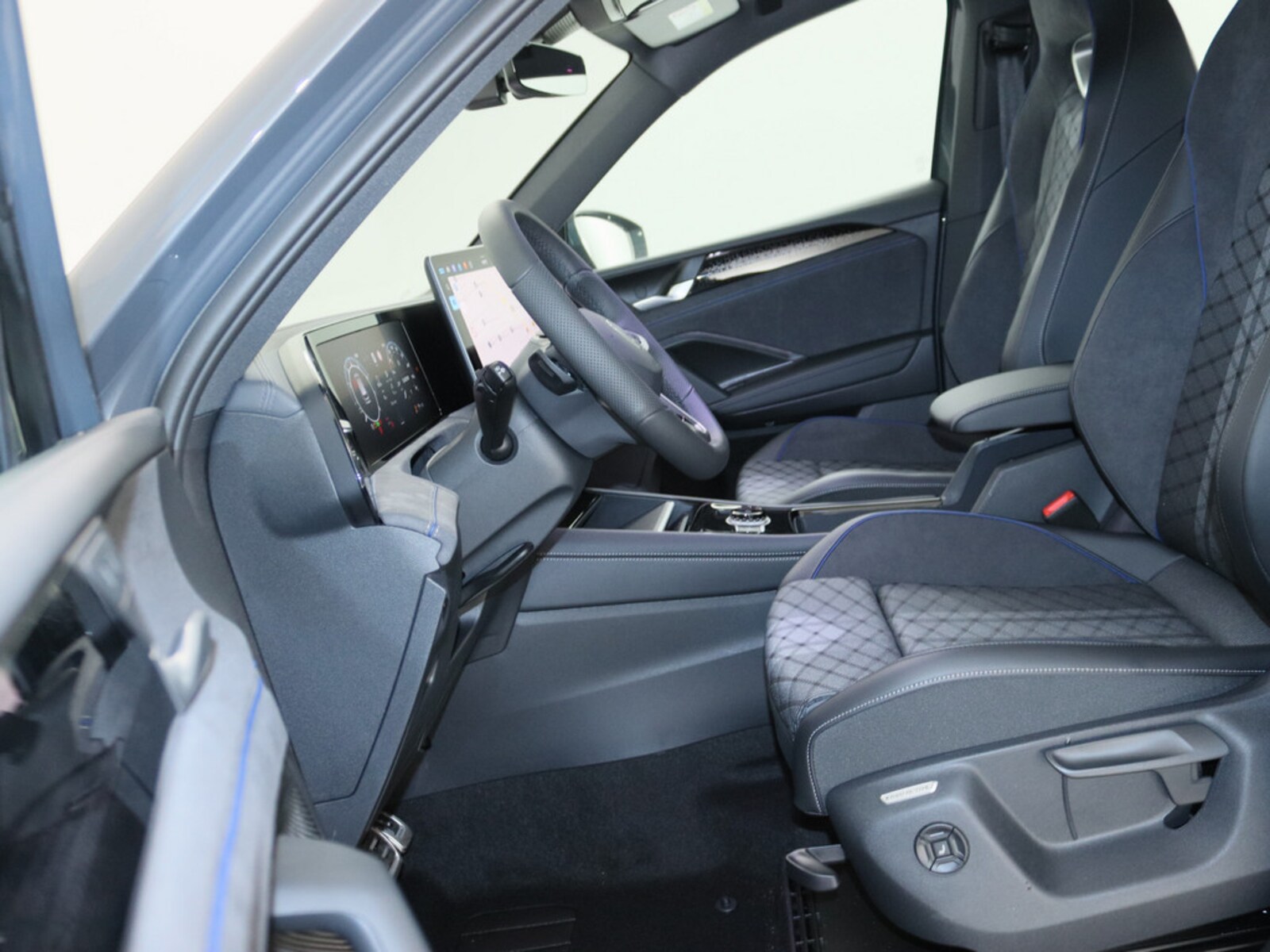 Volkswagen Tiguan – Bild 12