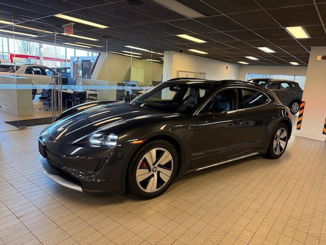 2022 Audi Taycan Cross Turismo