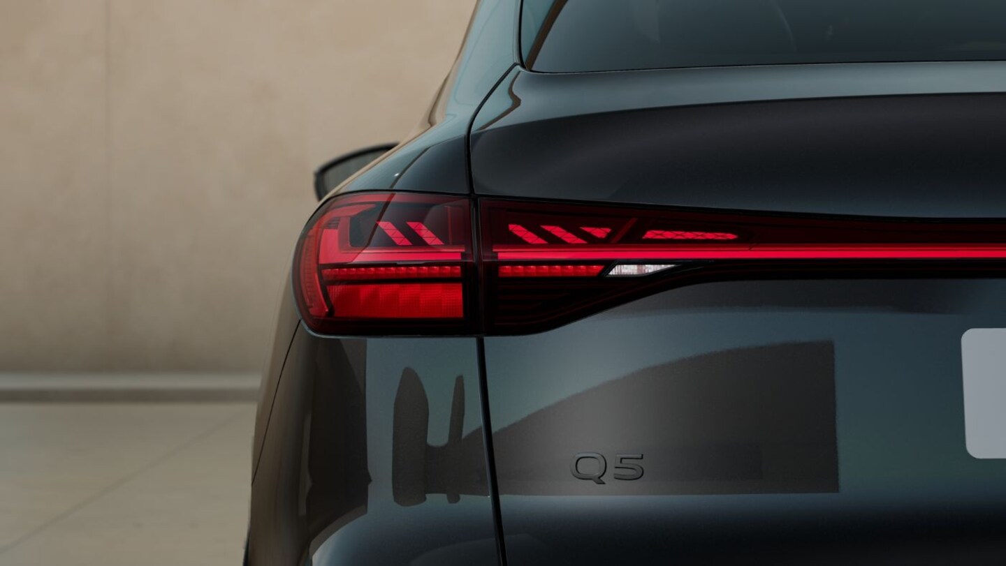 Bild über Audi Q5 Sportback TDI quattro 150 kW S tronic - für weitere Informationen kontaktieren Sie den Audi Partner