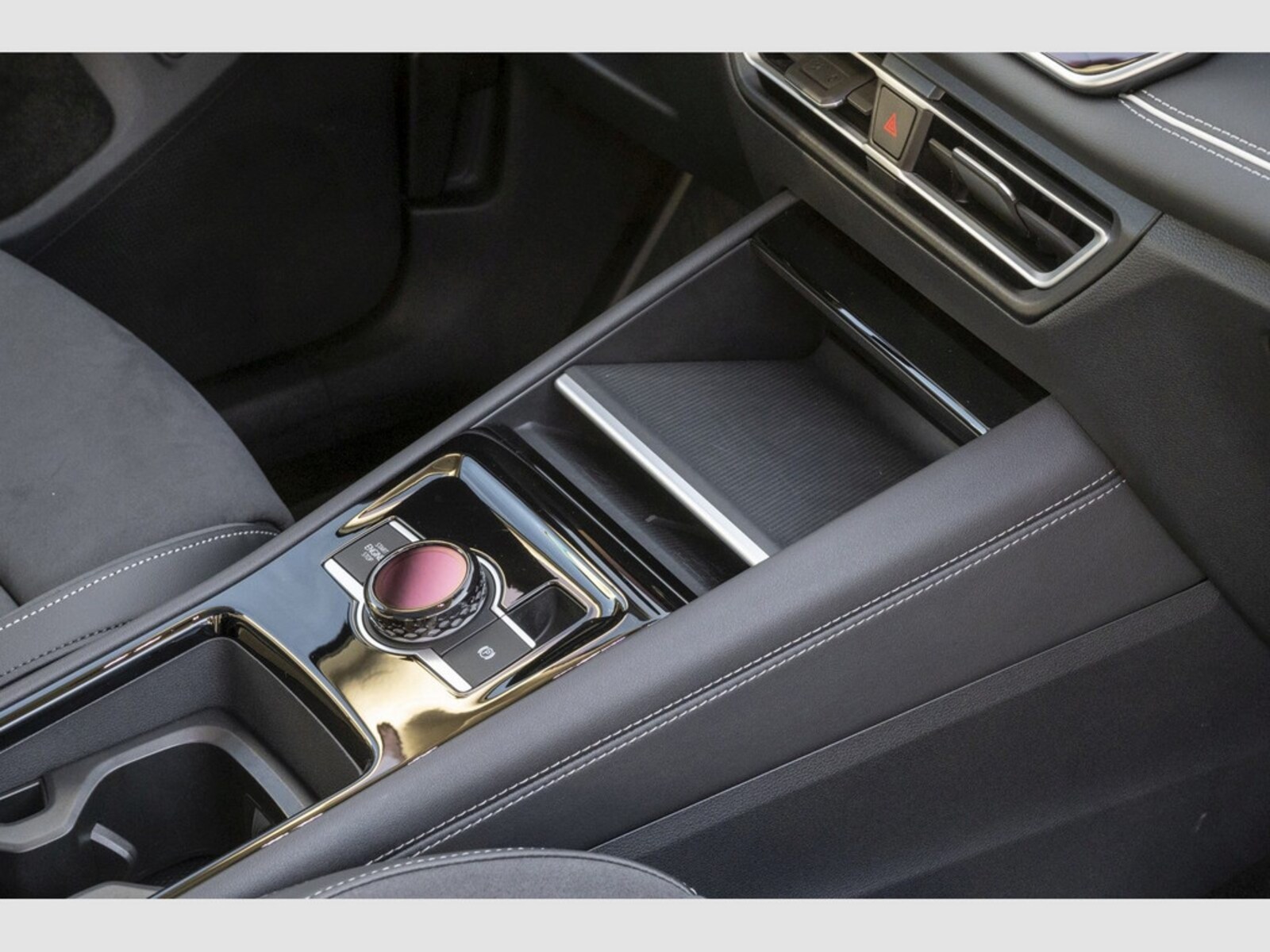Volkswagen Tiguan – Bild 10