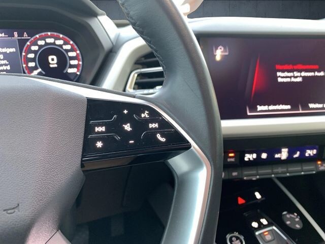 Image about Audi Q4 e-tron 40 e-tron