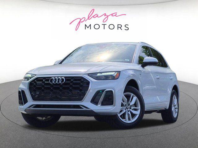 2023 Audi Q5 45 Premium's photo