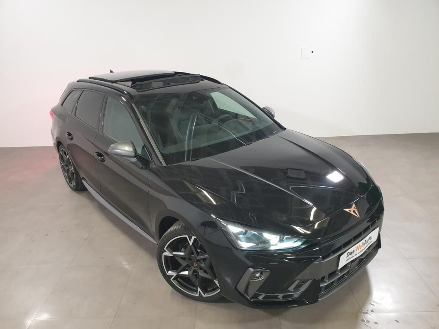 CUPRA Leon Sportstourer 1.5 eTSI Launch Edition DSG 110 kW (150 CV) — photo 12