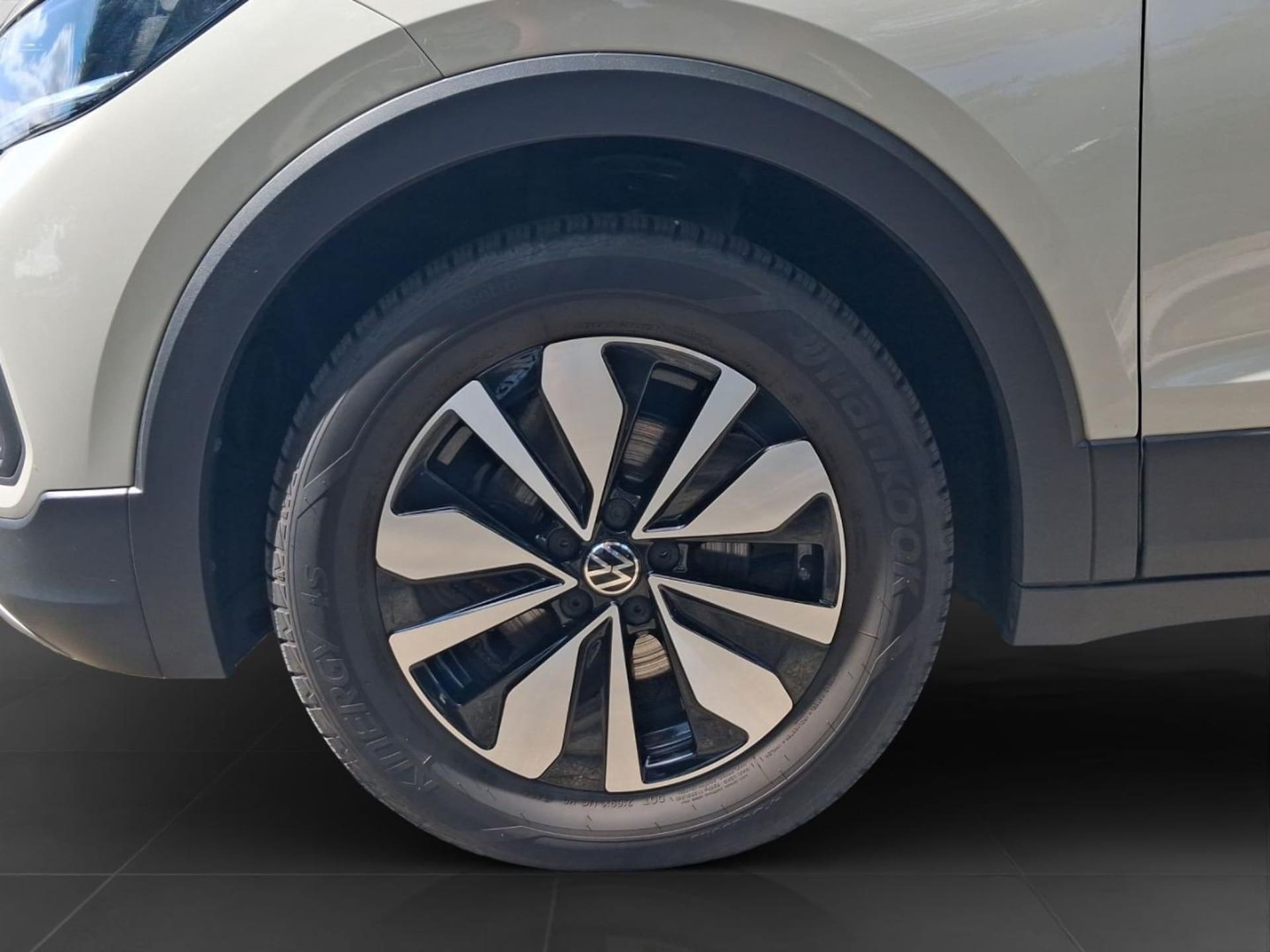 Volkswagen T-Cross Life
