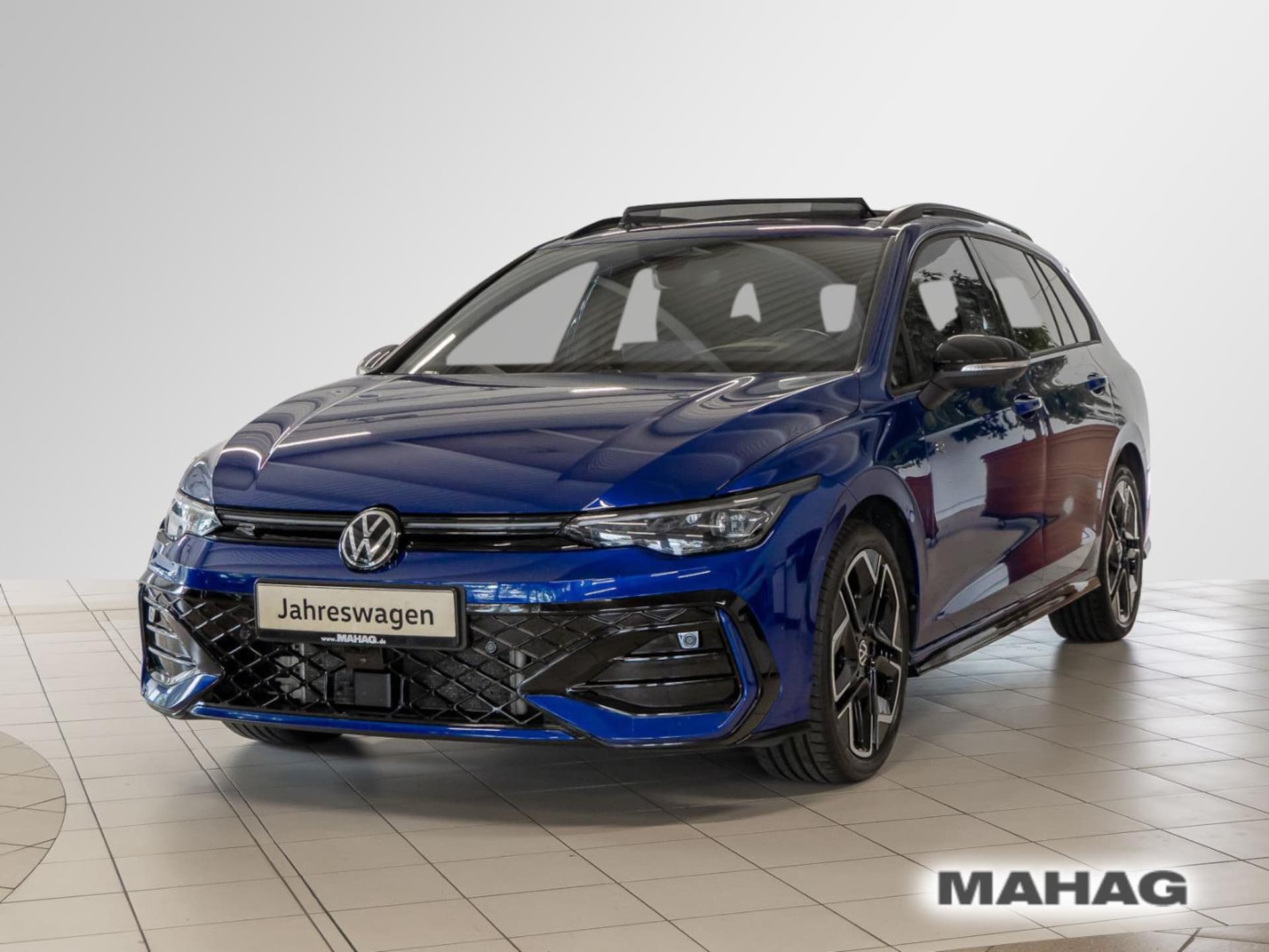 Volkswagen Golf Variant R-Line