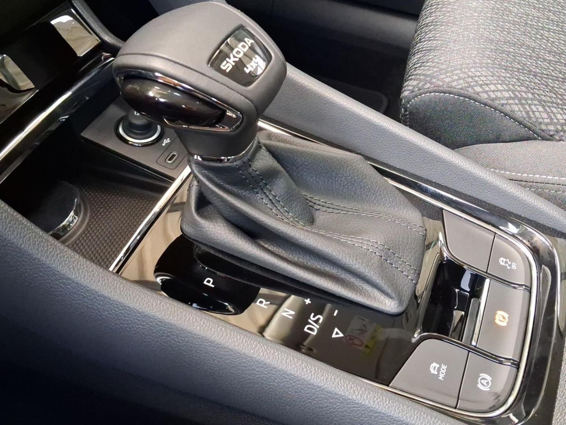 Skoda Karoq Selection