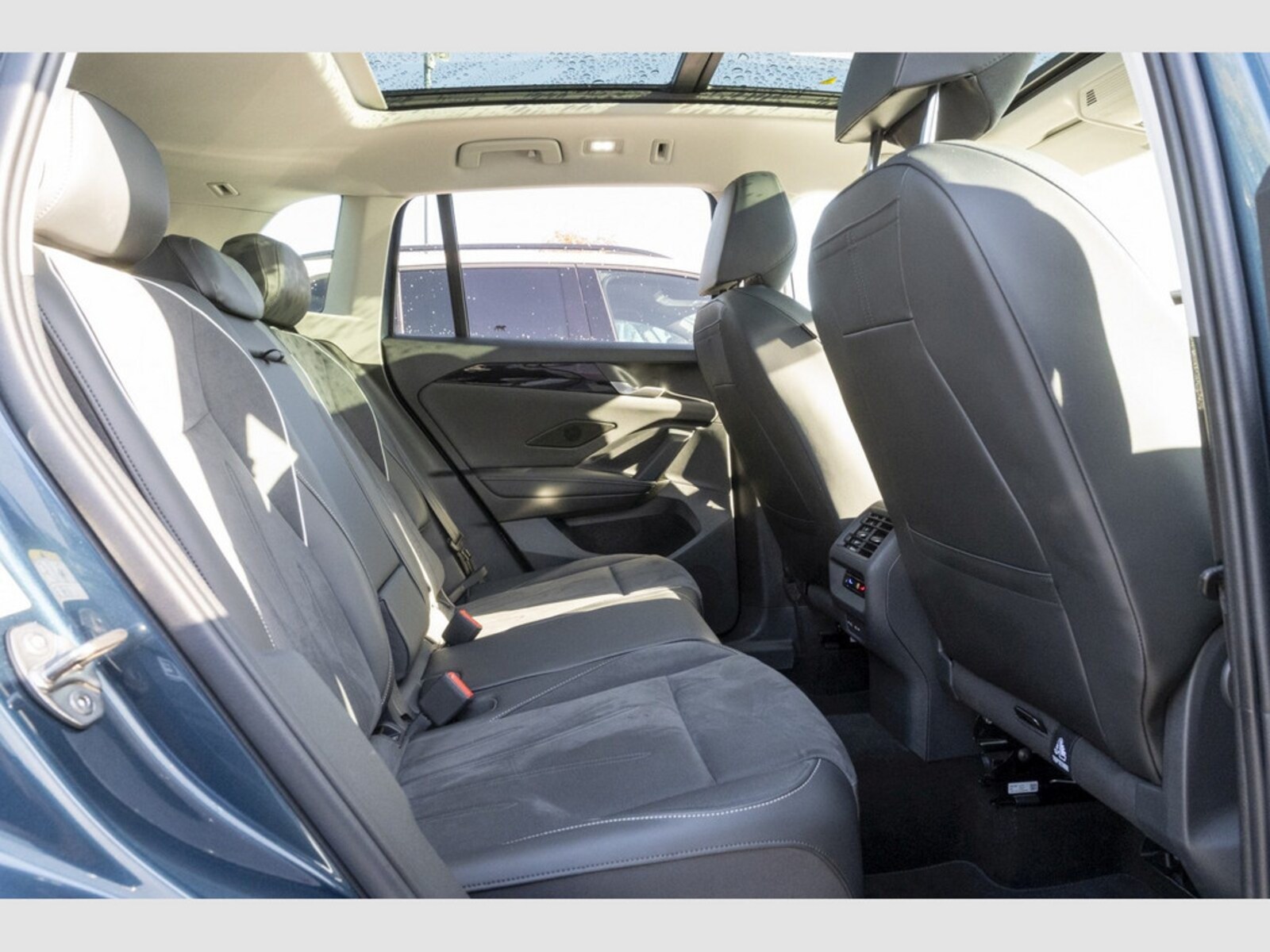 Volkswagen Tiguan – Bild 11