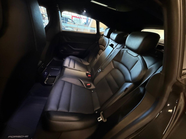 2022 Audi Taycan Cross Turismo