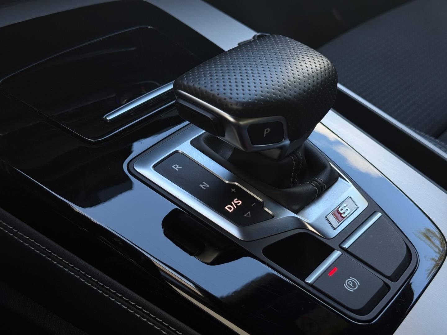 Bild über Audi SQ5 TDI tiptronic - für weitere Informationen kontaktieren Sie den Audi Partner