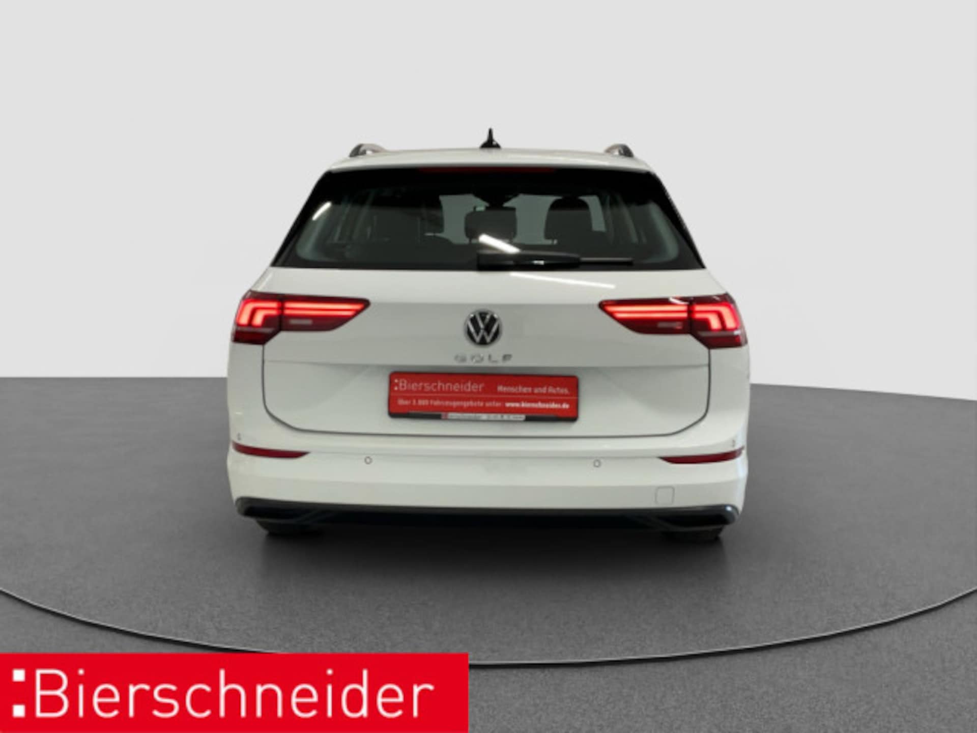 Volkswagen Golf Variant Life