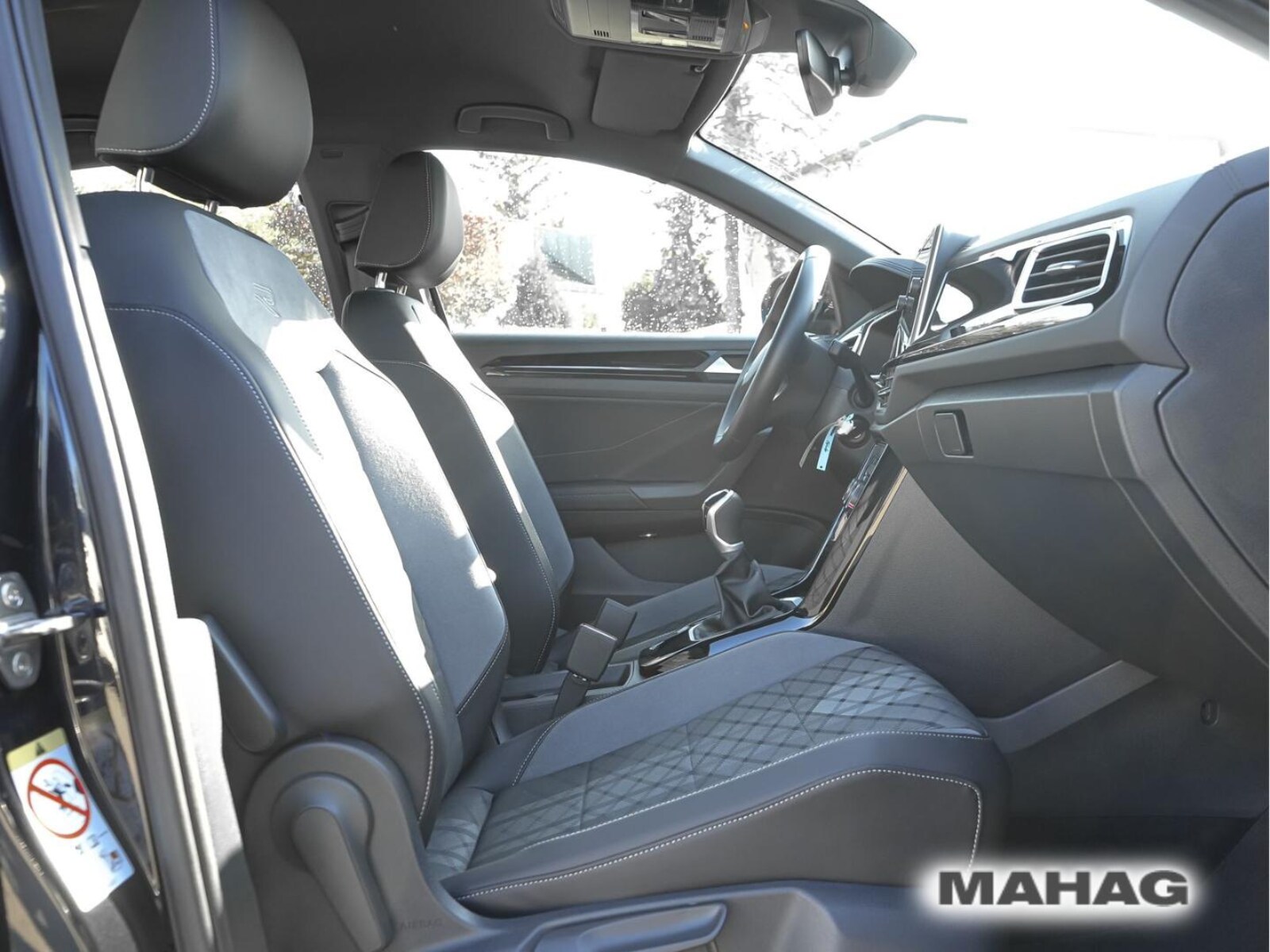 Volkswagen T-Roc – Bild 14