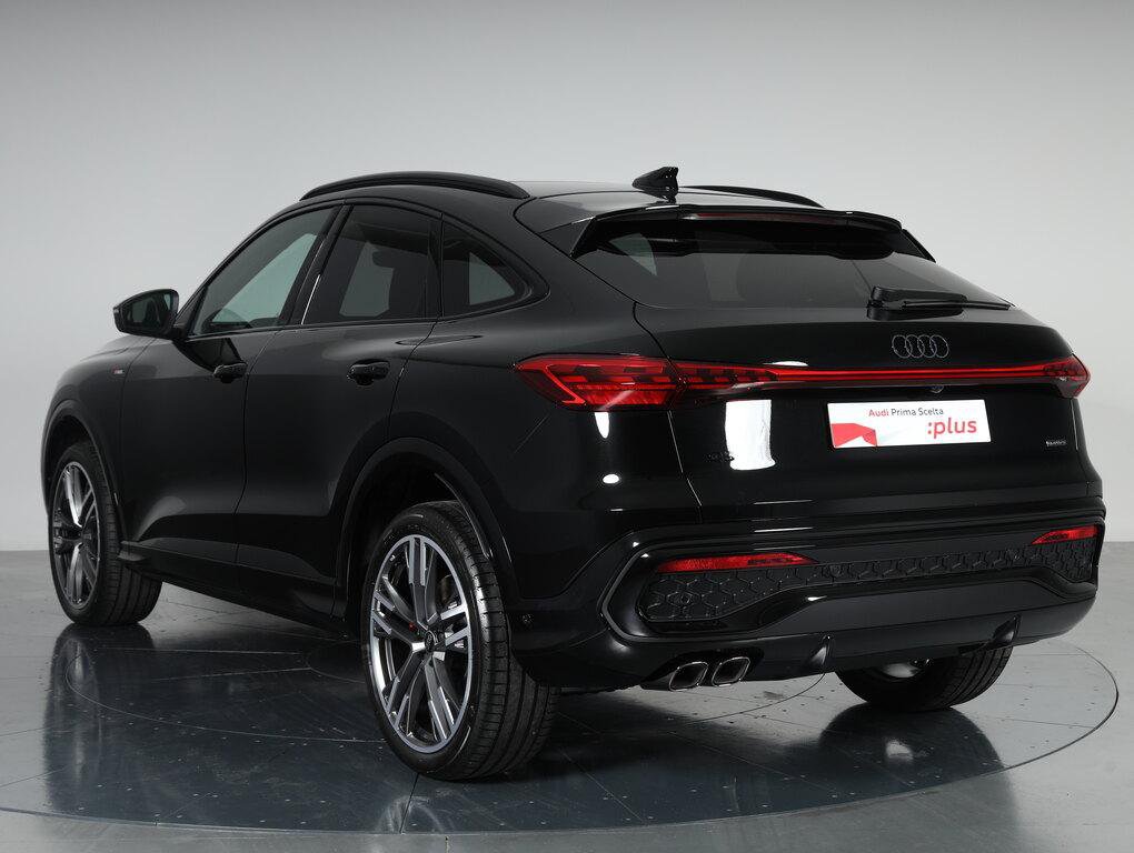 Immagine di Audi Q5 Sportback Business Advanced TDI quattro 150 kWS tronic - Vista: for more details contact your dealer