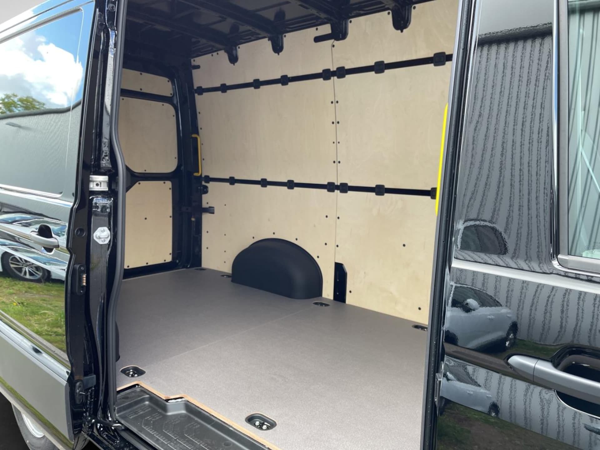 Volkswagen Crafter Kasten mittlerer Radstand