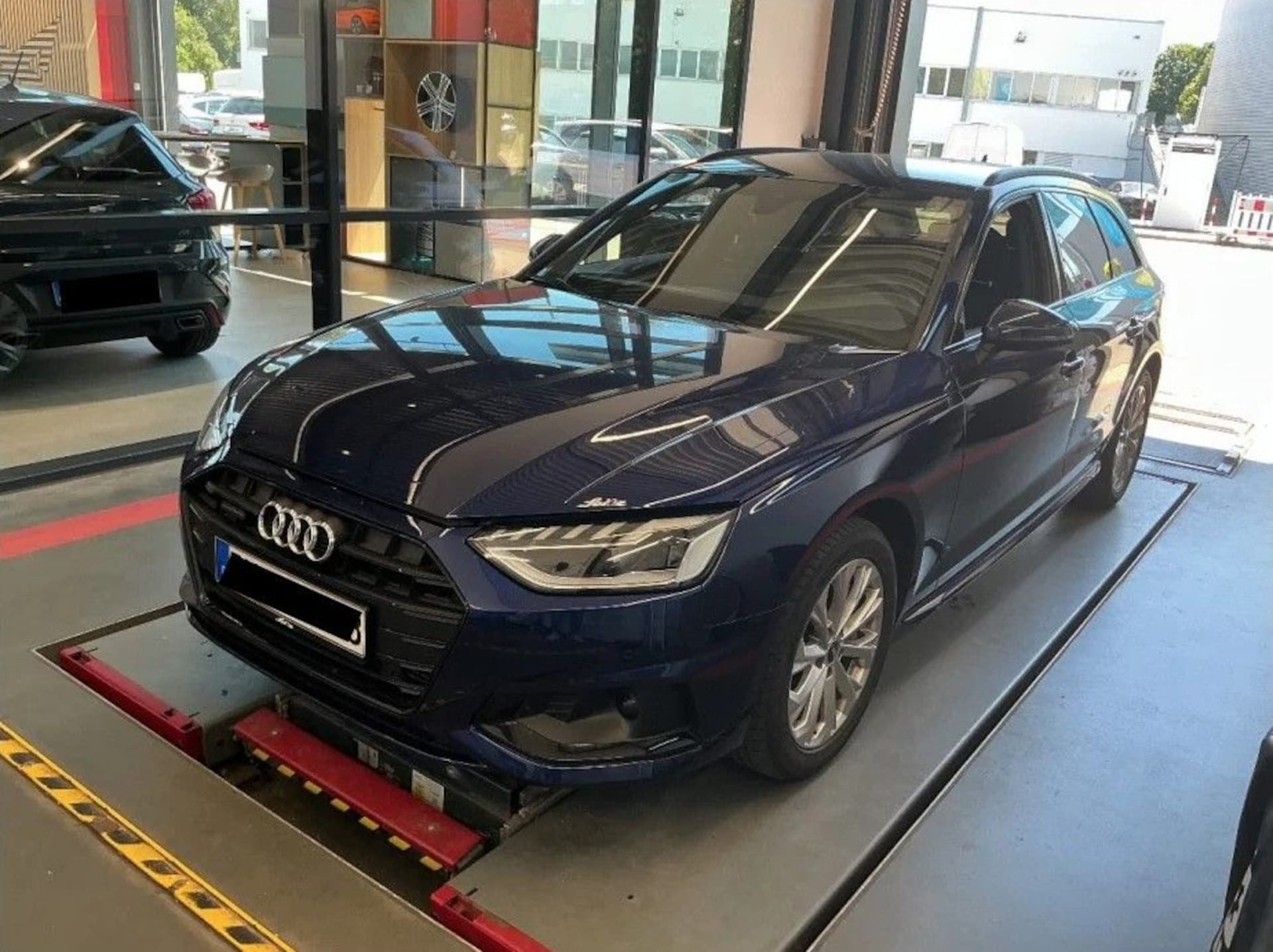 Audi A4 Avant Advanced