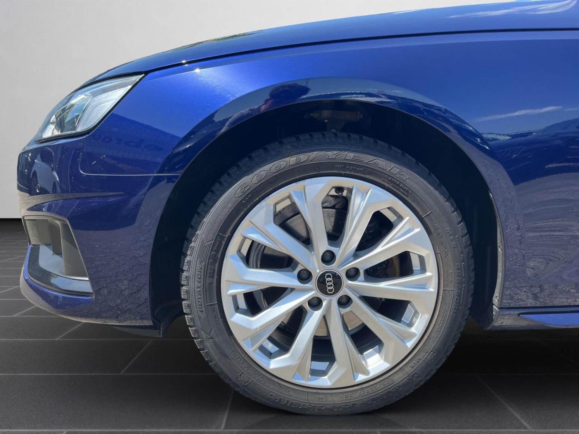 Audi A4 Avant Advanced