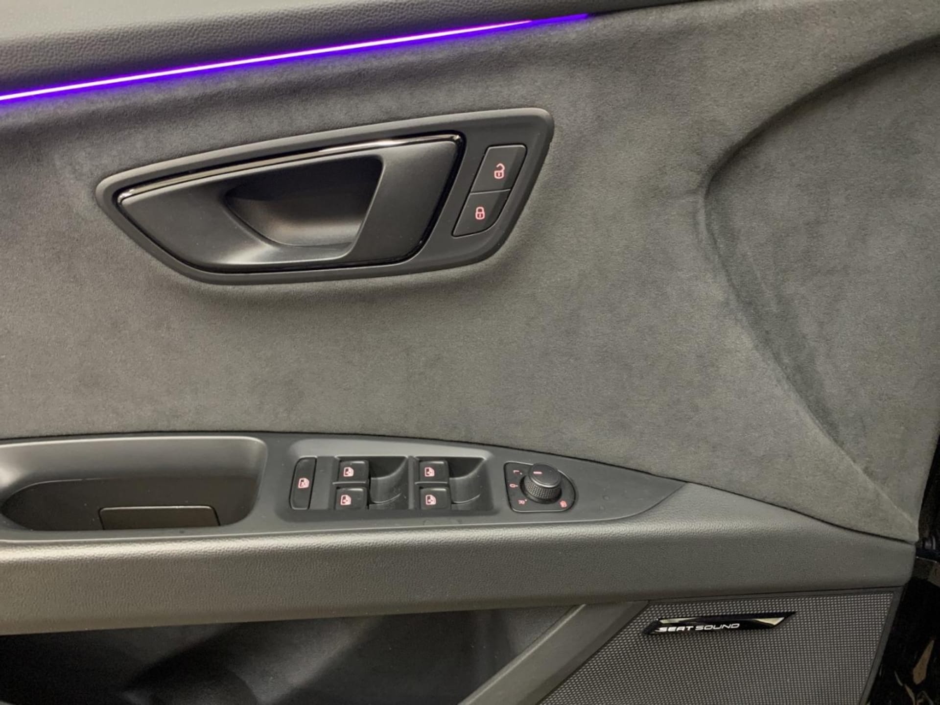 SEAT Leon Cupra