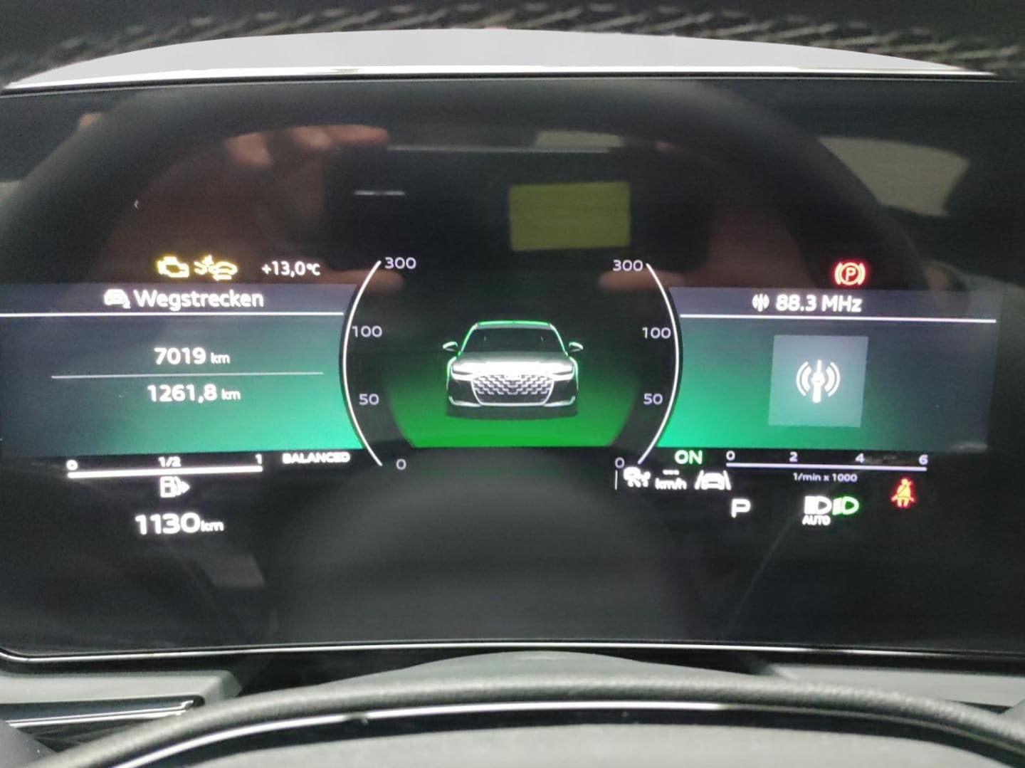Bild über Audi A6 Avant TDI 150 kW S tronic - für weitere Informationen kontaktieren Sie den Audi Partner