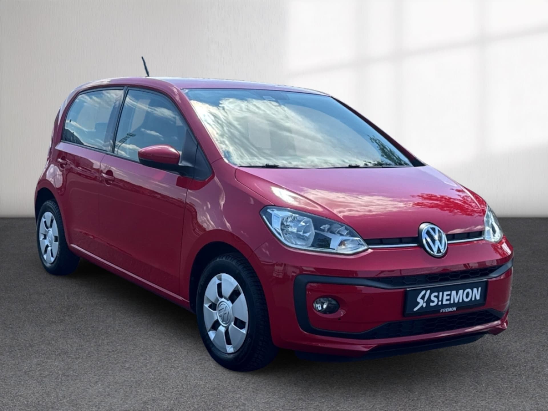 Volkswagen up! move up!