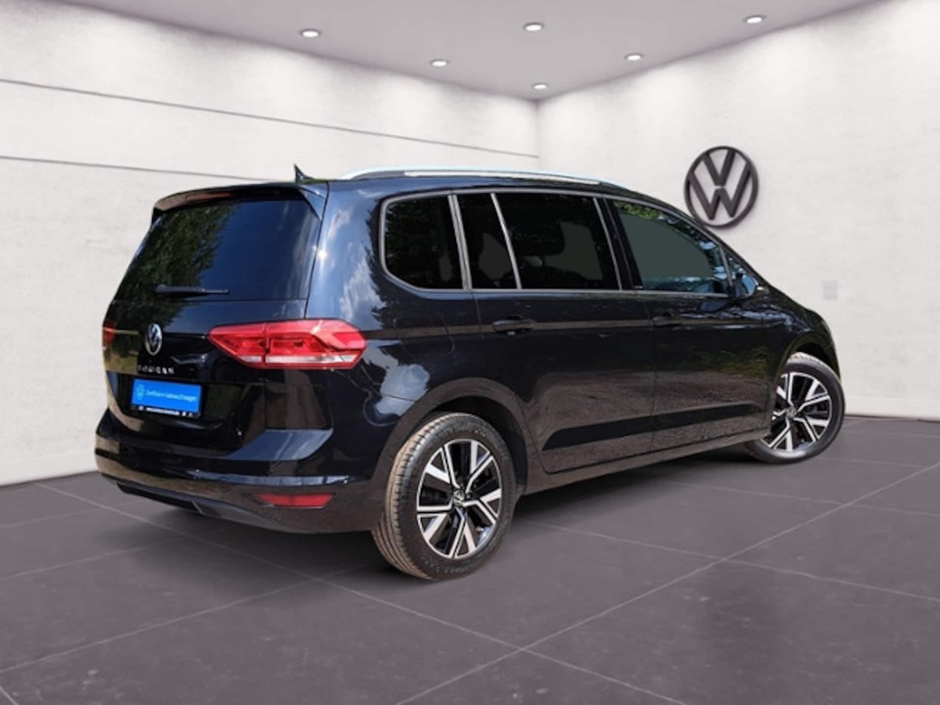 Volkswagen Touran Active