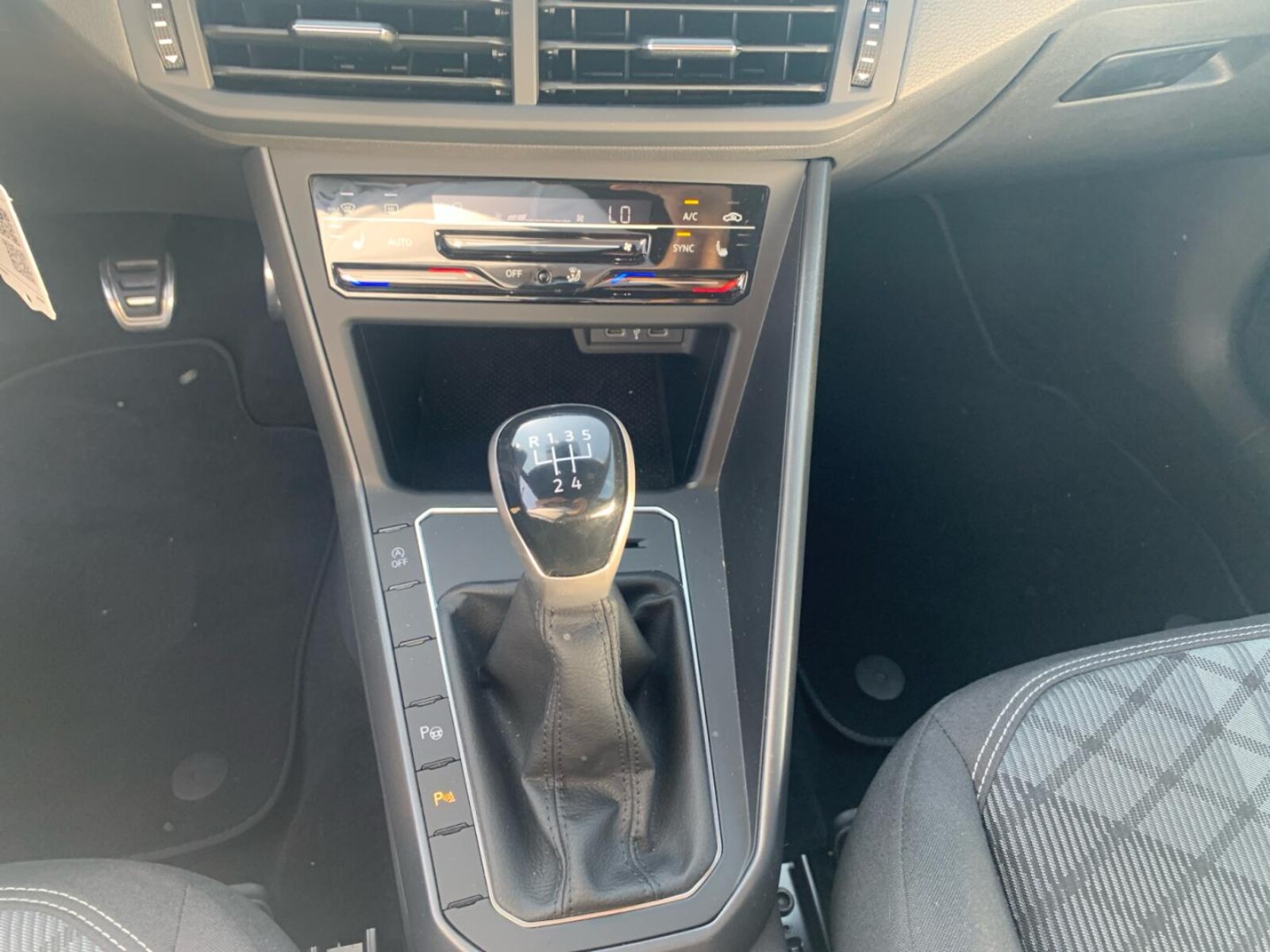 Volkswagen Polo – Bild 7