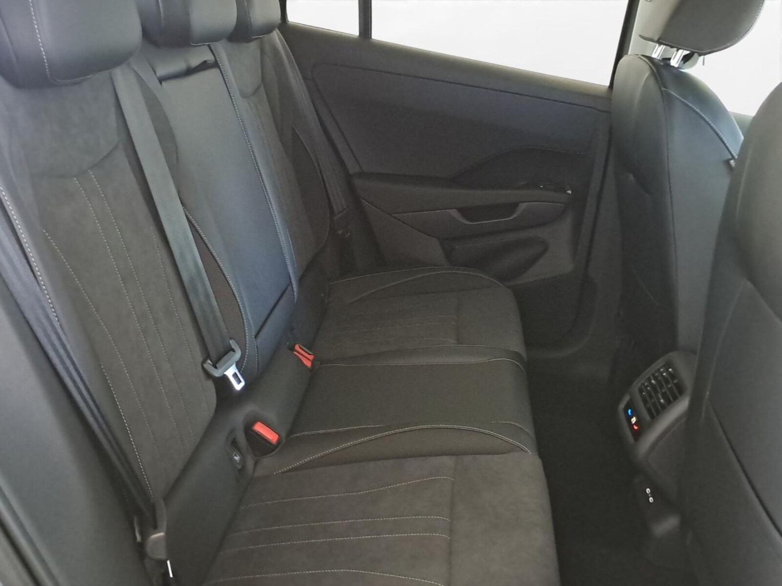 Volkswagen T-Roc – Bild 14