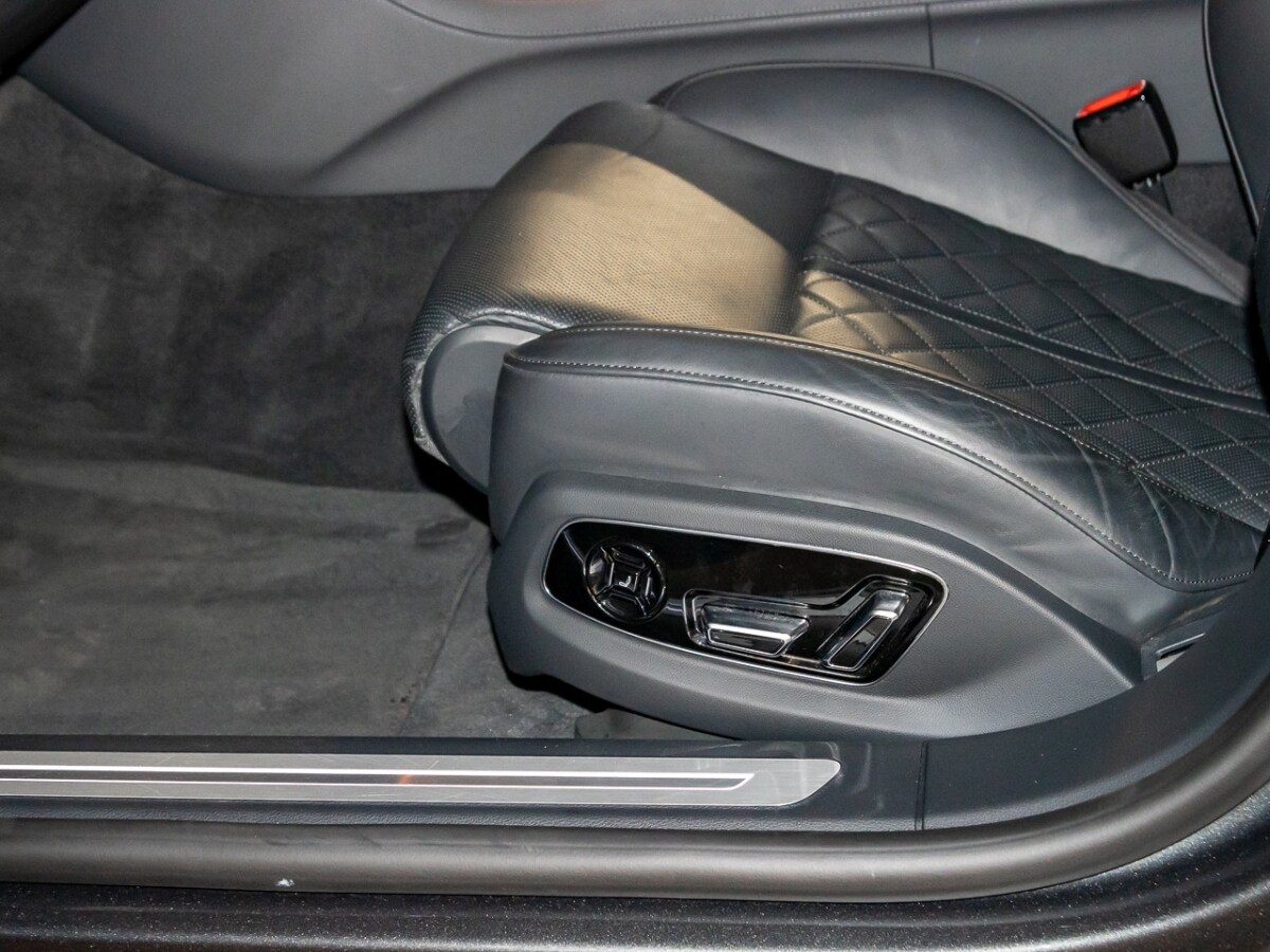 Image about Audi A8 TFSI e 60 TFSI e quattro tiptronic