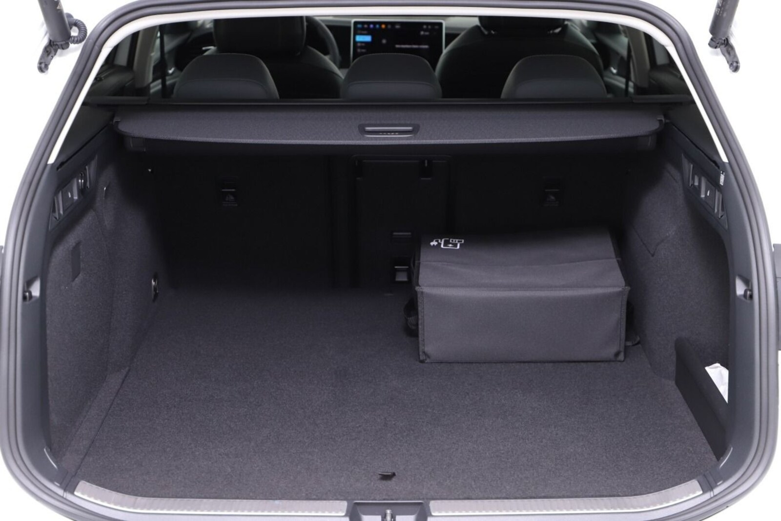 Volkswagen Passat – Bild 16