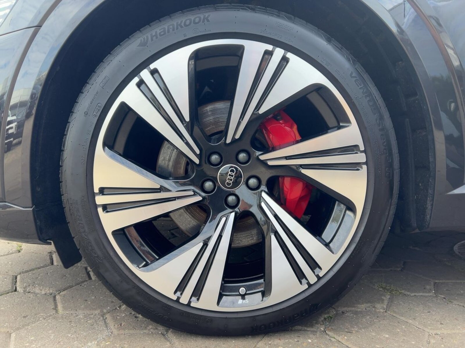Audi Q8 e-tron – Bild 16