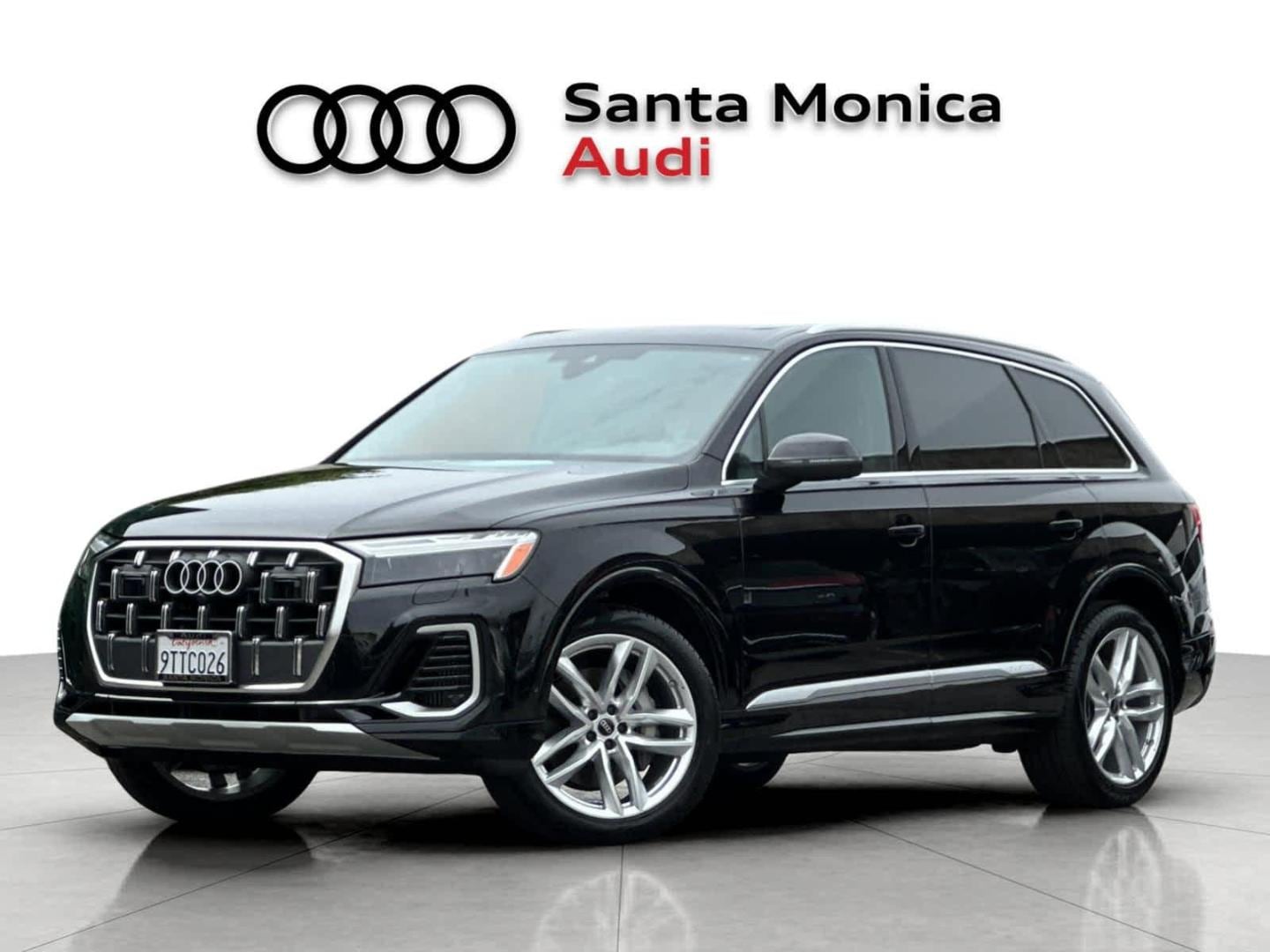 2025 Audi Q7 55 Premium Plus quattro Tiptronic's photo