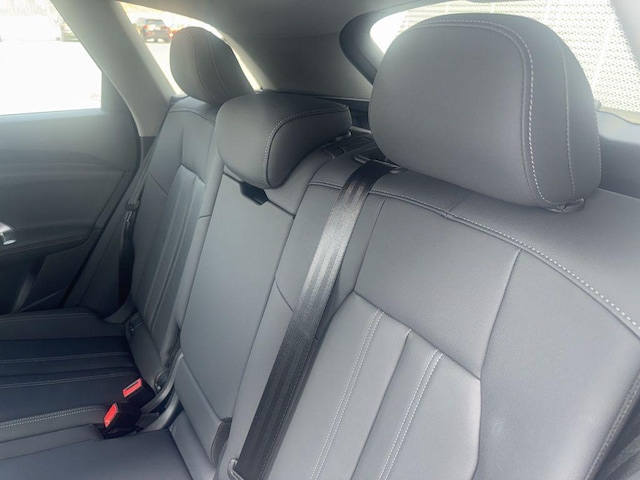 2025 Audi Q5 Premium - Photo 18