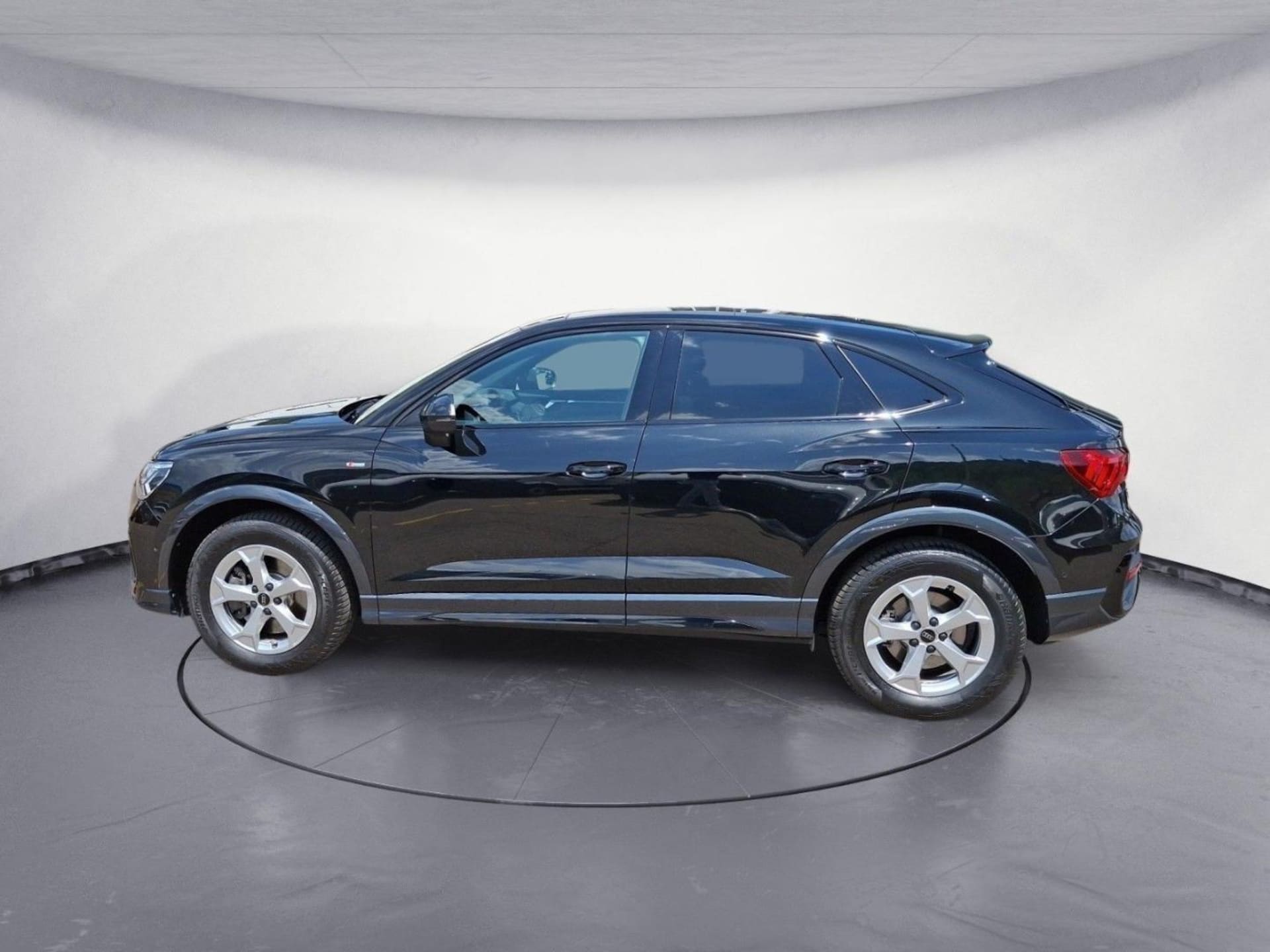 Audi Q3 Sportback S line