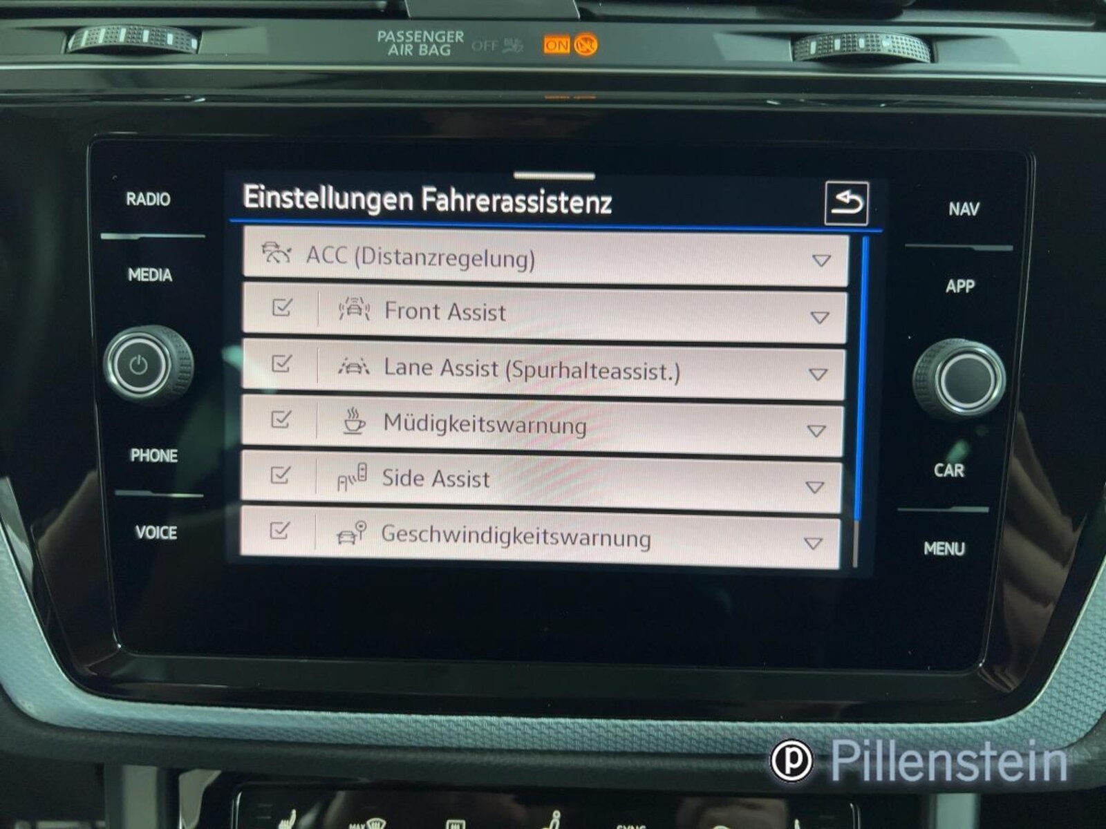 Volkswagen Touran – Bild 10