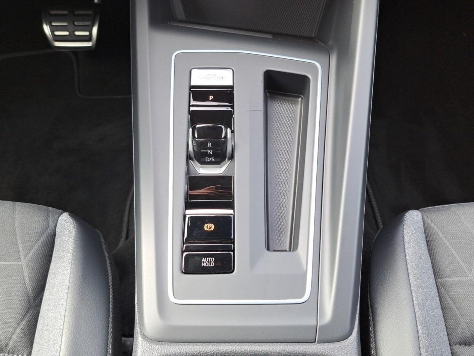 Volkswagen Golf Variant – Bild 7