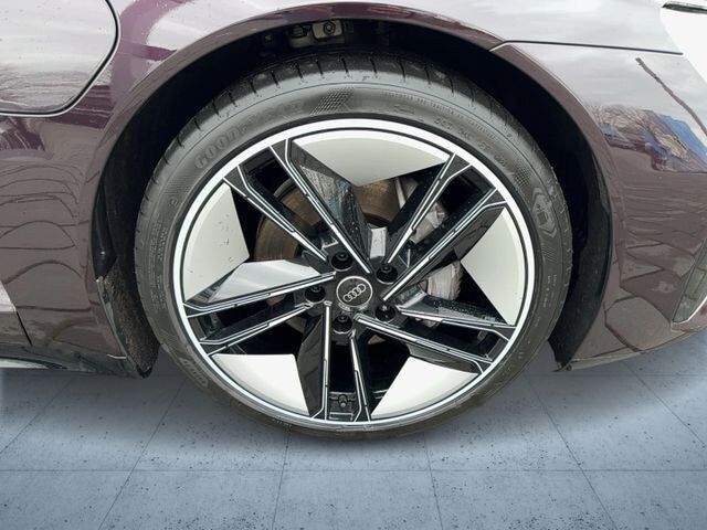 Image about Audi e-tron GT e-tron quattro