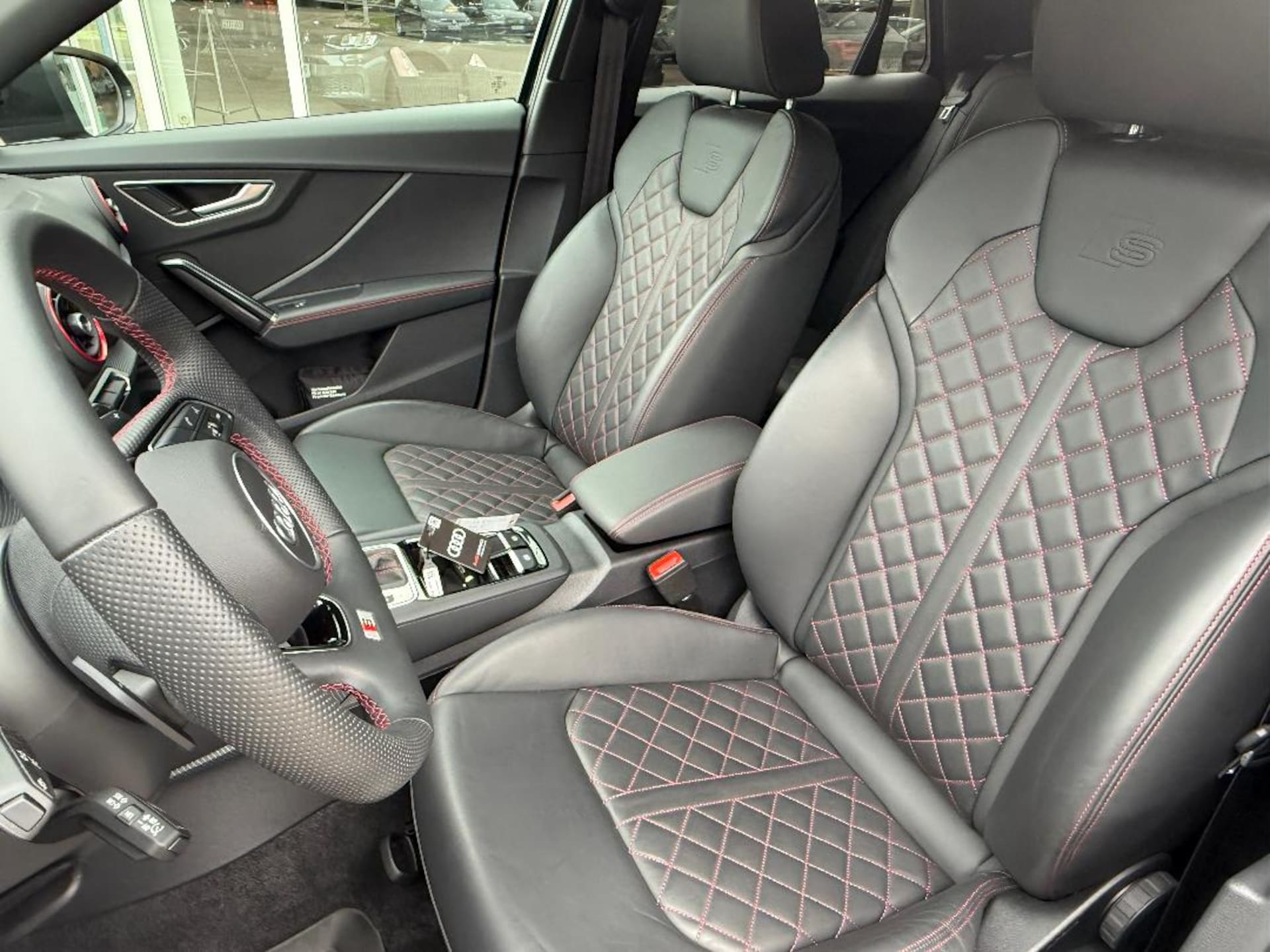 Audi Q2 S line