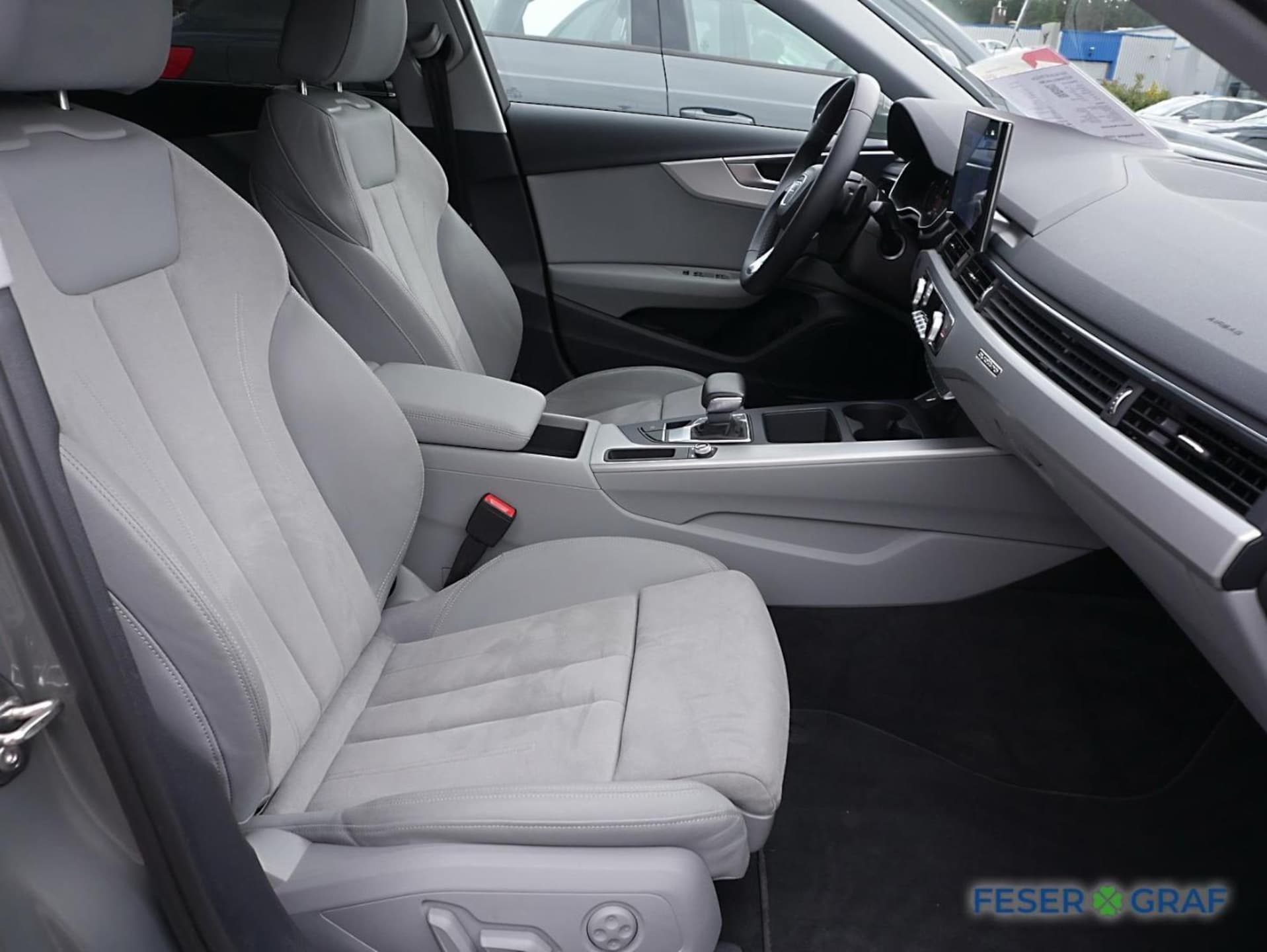 Audi A4 Limousine S line