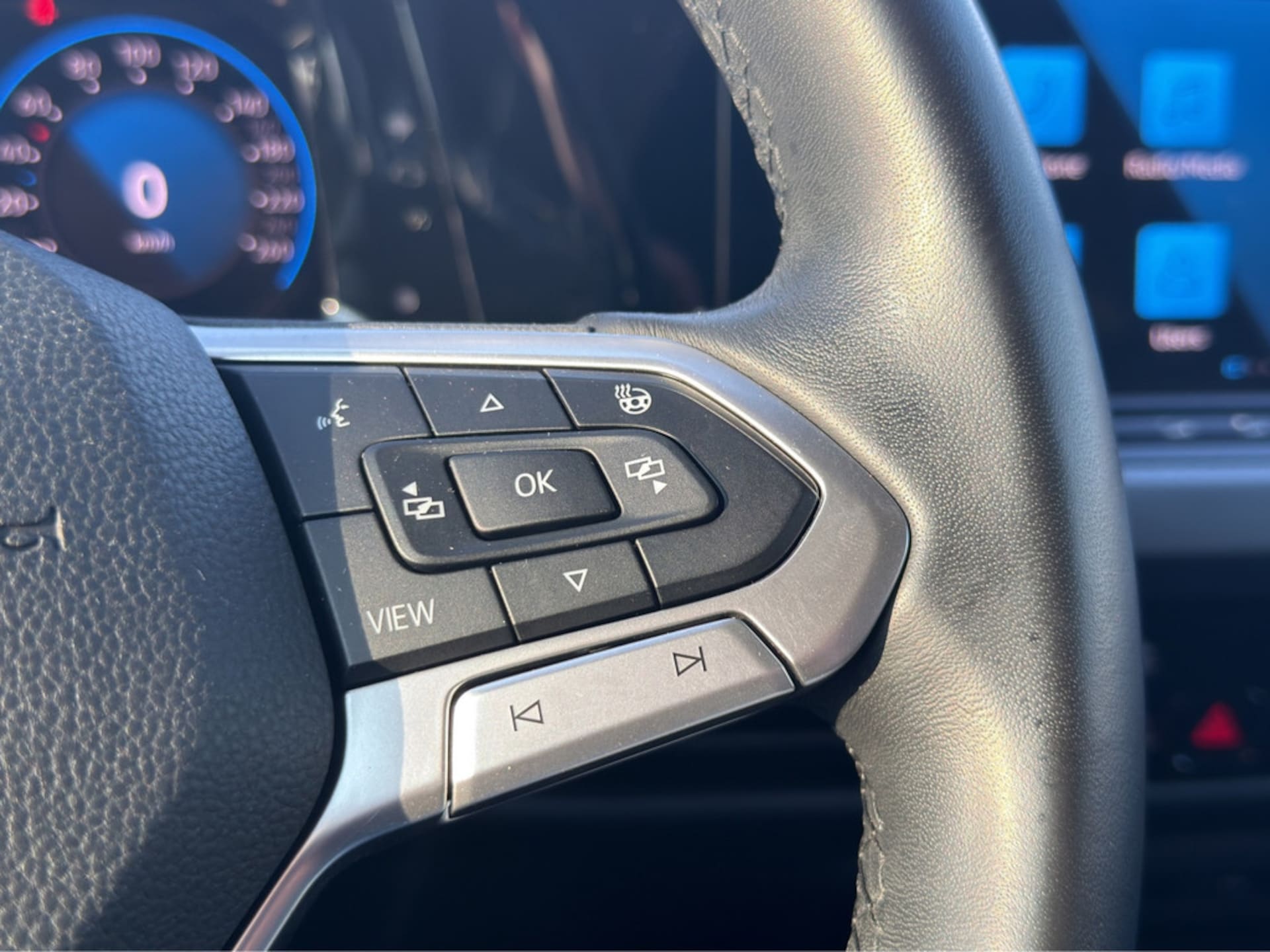 Volkswagen Golf Active