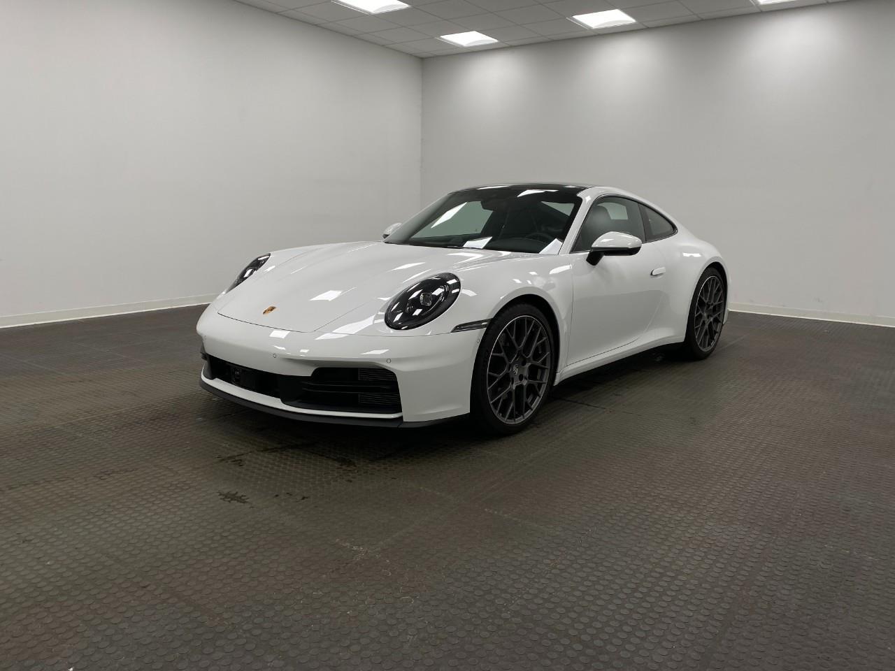 2025 Porsche 911's photo