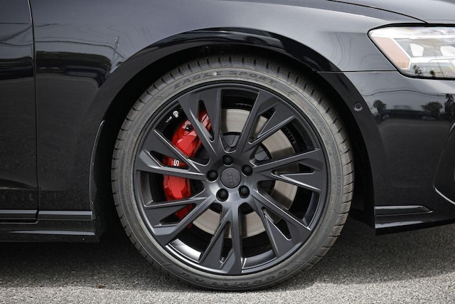 2026 Audi S8 L