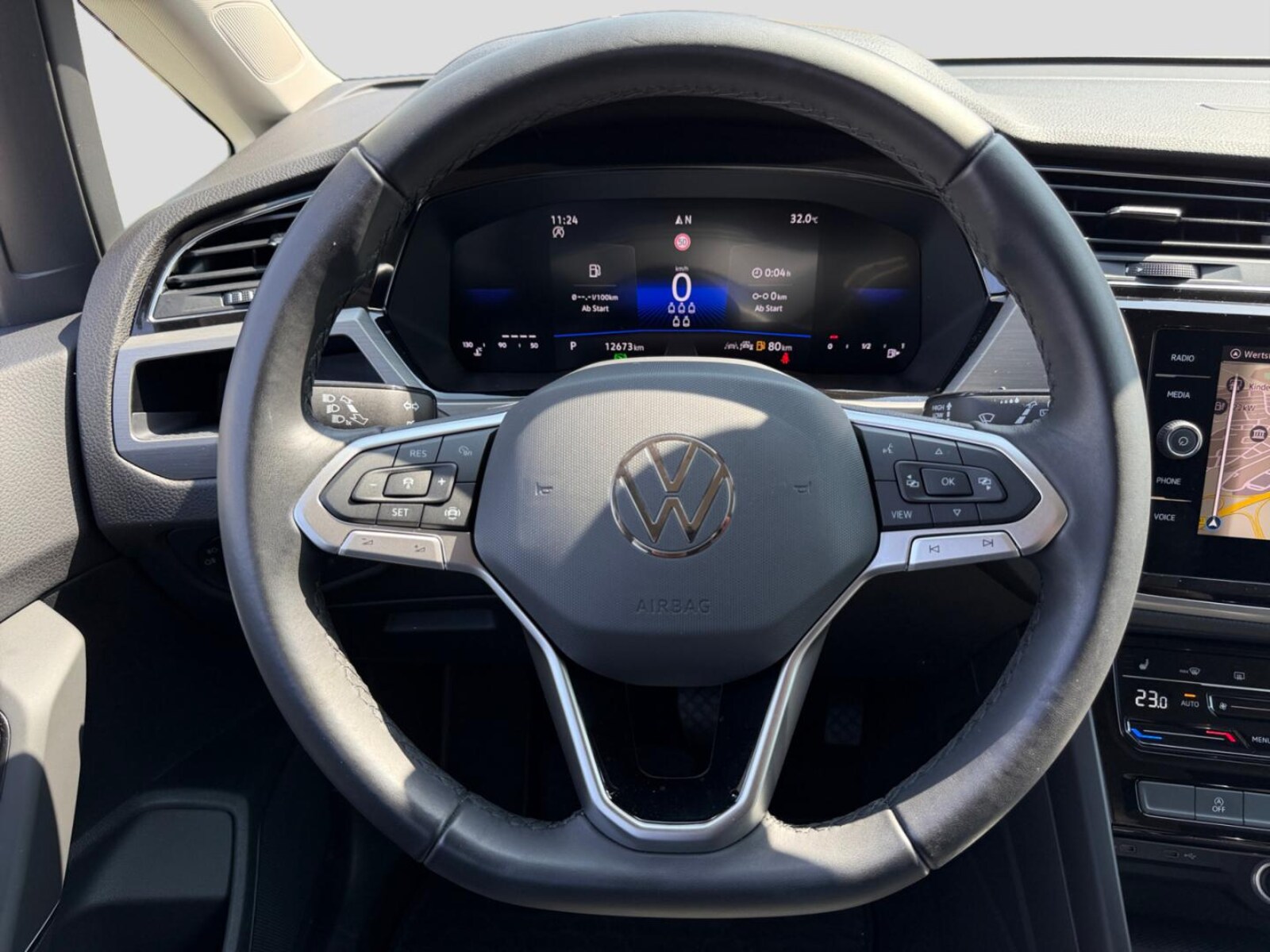 Volkswagen Touran – Bild 8