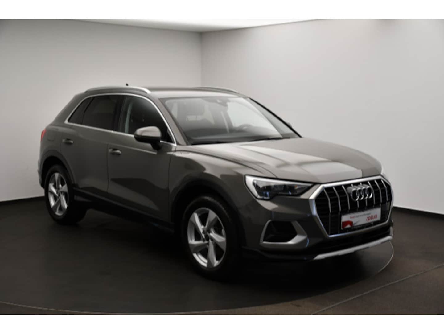 Bild über Audi Q3 advanced 35 TFSI S tronic - für weitere Informationen kontaktieren Sie den Audi Partner