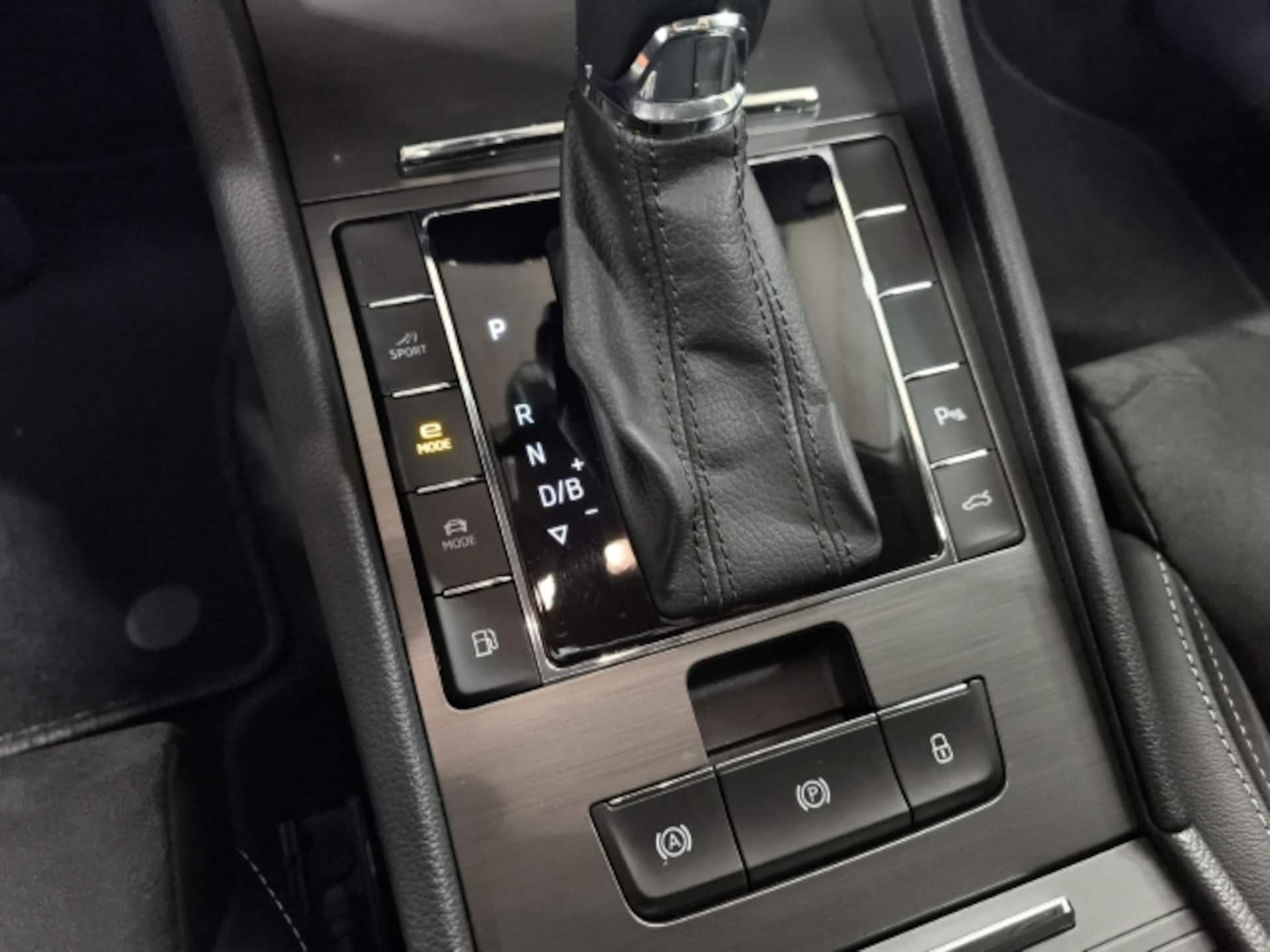 Skoda Superb Combi Style